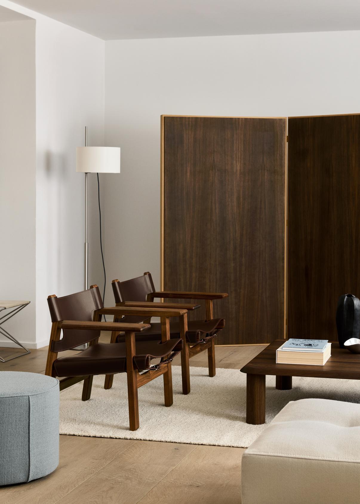 Børge Mogensen, The Spanish Chair-Dark Brown Leather/Oiled Walnut-for Fredericia For Sale 6