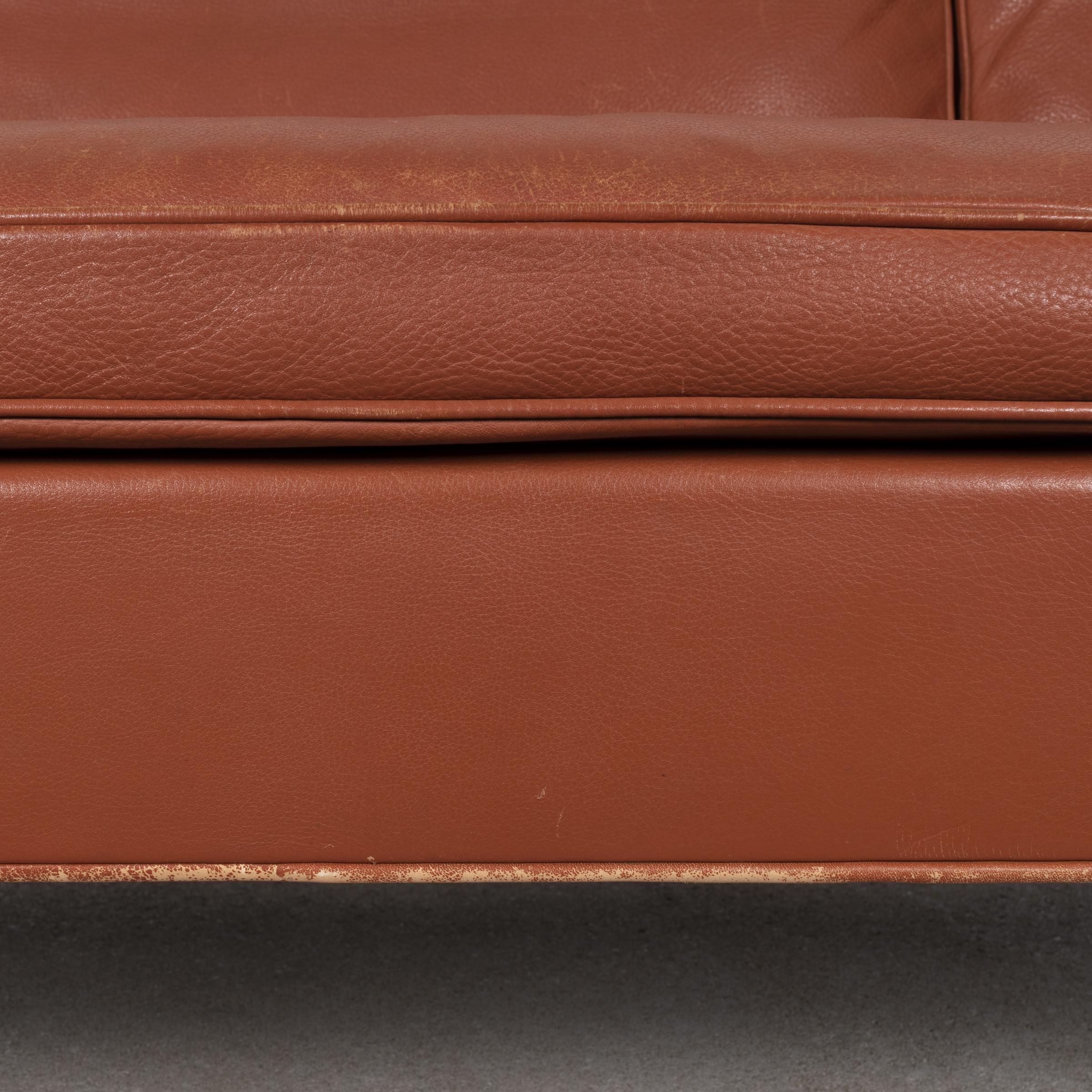 Børge Mogensen Three-Seat cognac Leather Sofa Model 2213 for Fredericia, Denmark 9