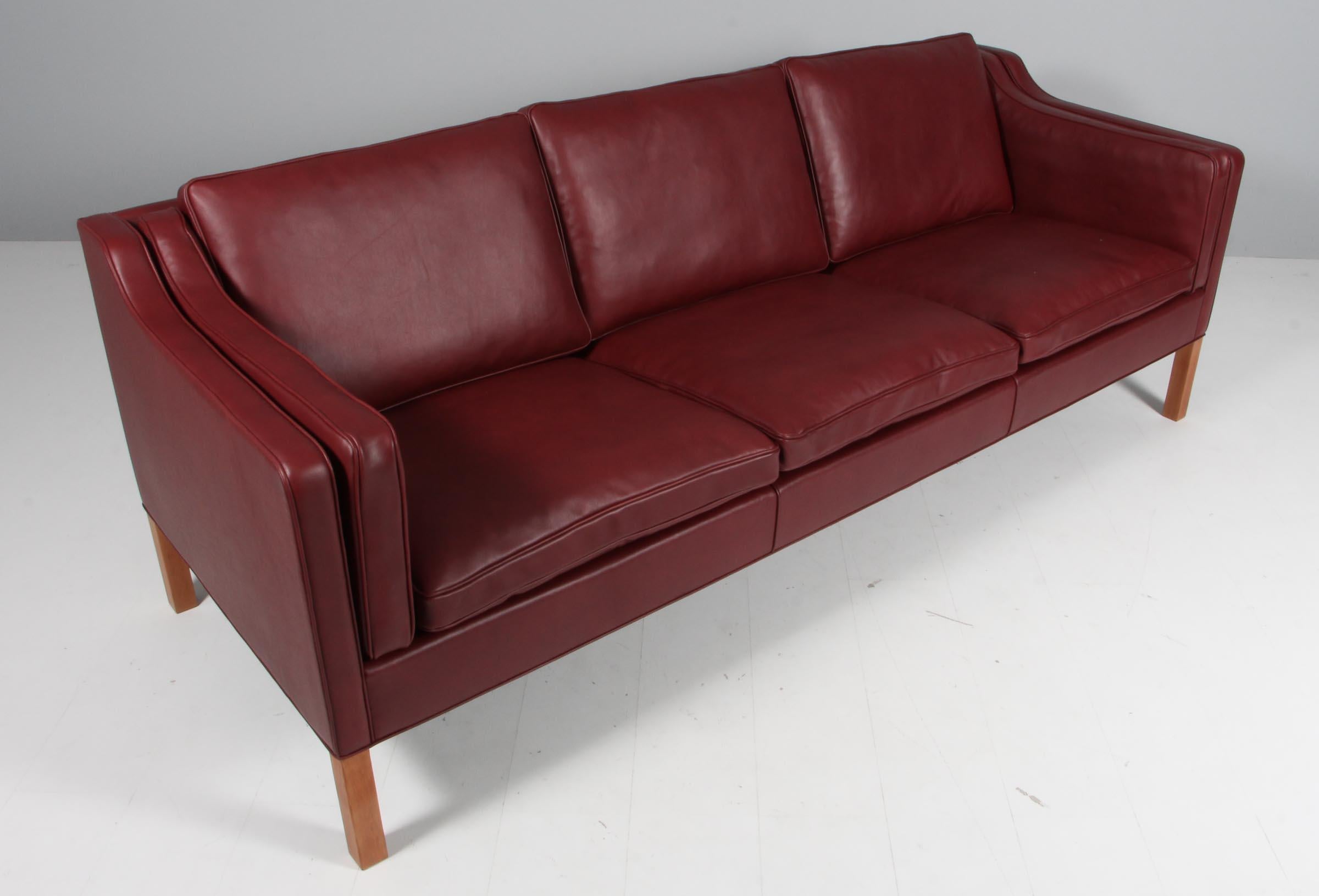 Scandinavian Modern Børge Mogensen Three-Seat Sofa, Model 2213 For Sale