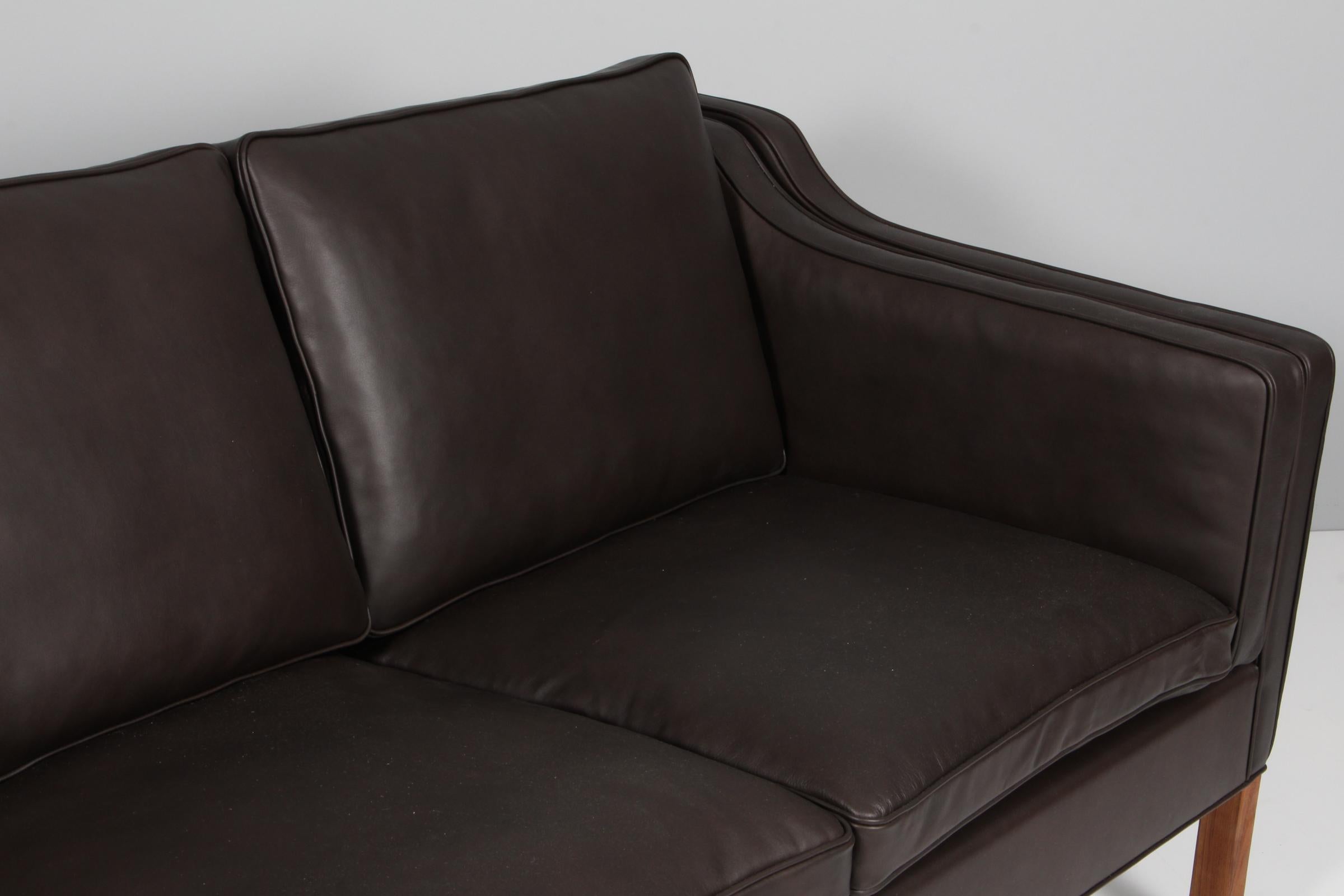 Børge Mogensen Dreisitziges Sofa, Modell 2213 (Dänisch) im Angebot
