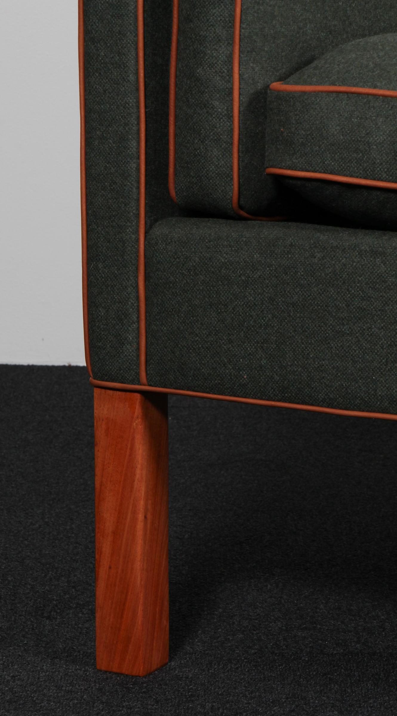 Børge Mogensen Three-Seat Sofa, Model 2213 In Excellent Condition For Sale In Esbjerg, DK