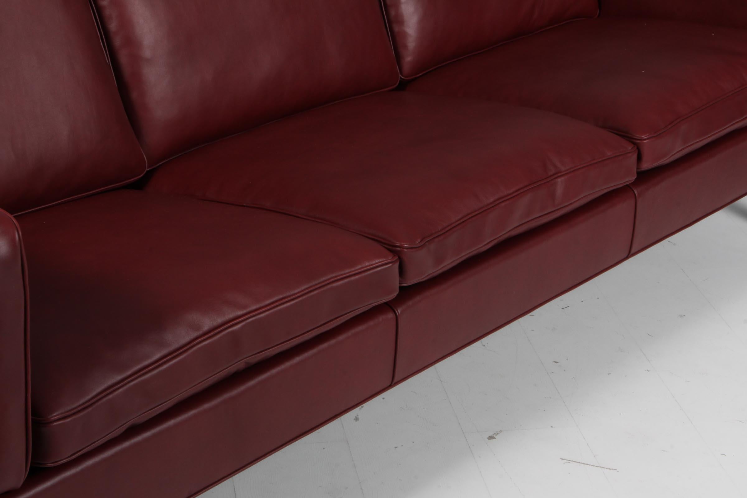 Børge Mogensen Dreisitziges Sofa, Modell 2213 (Leder) im Angebot