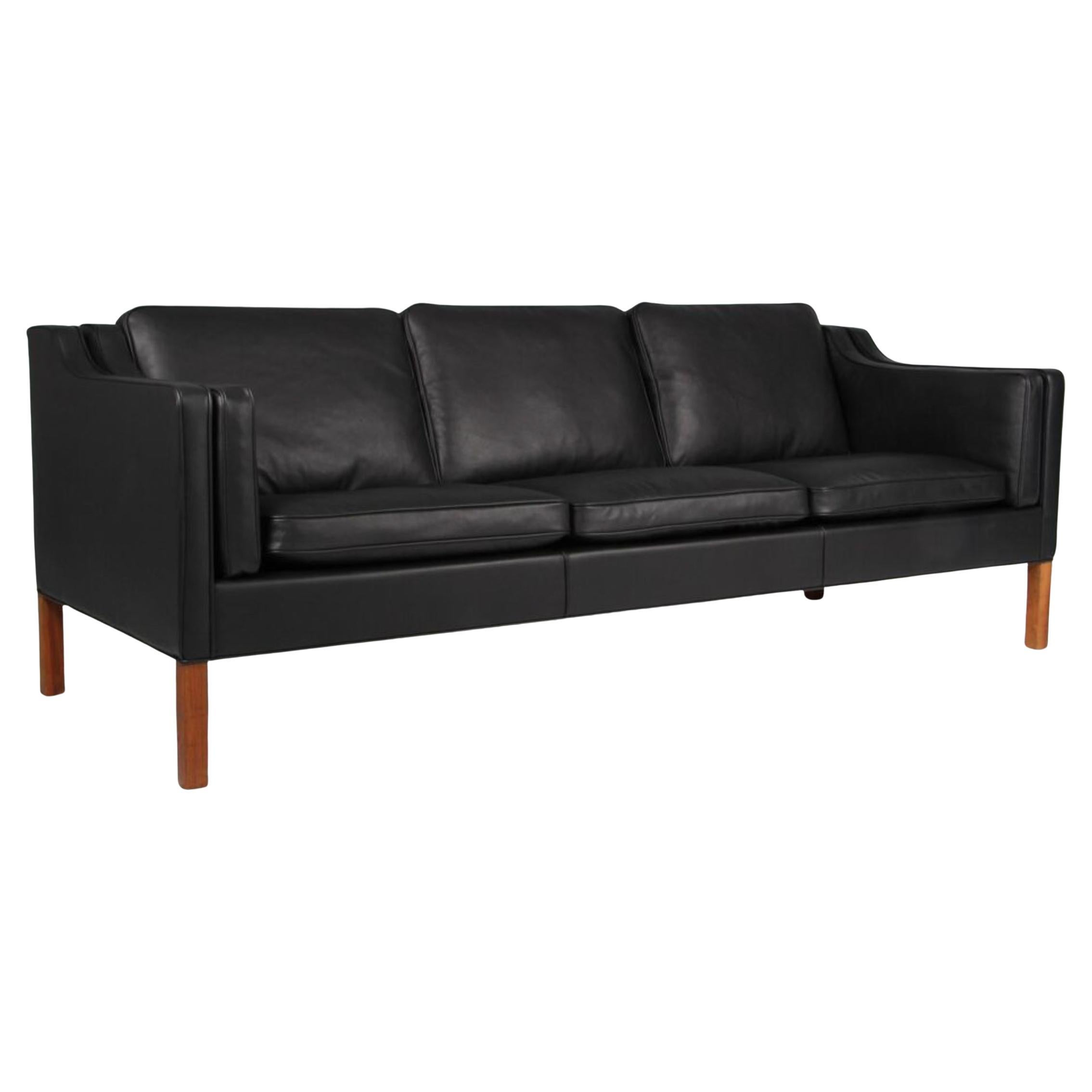 Canapé trois places Børge Mogensen, modèle 2213 en vente