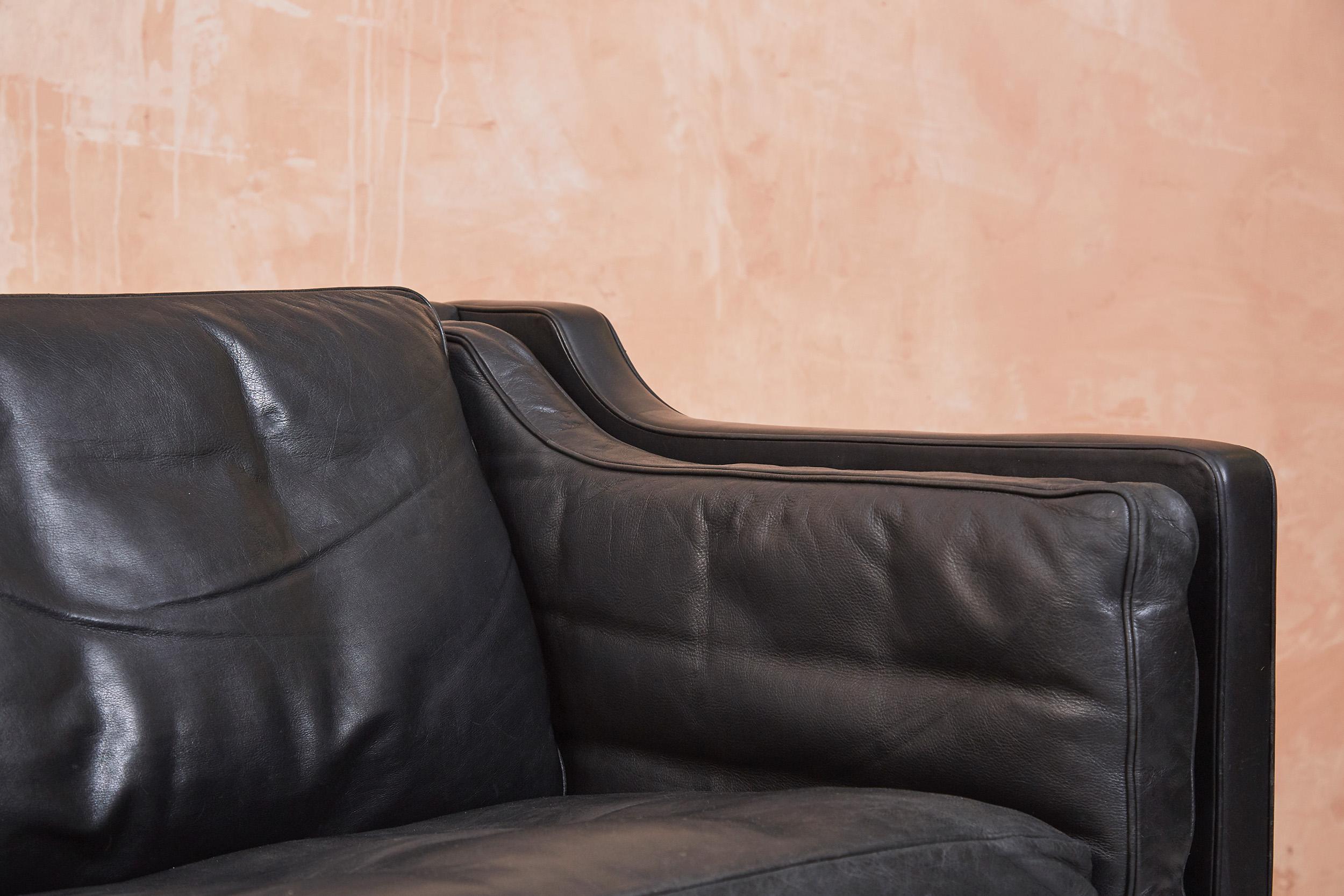 Børge Mogensen Three Seat Sofa, Model 2213 in Black Leather 1