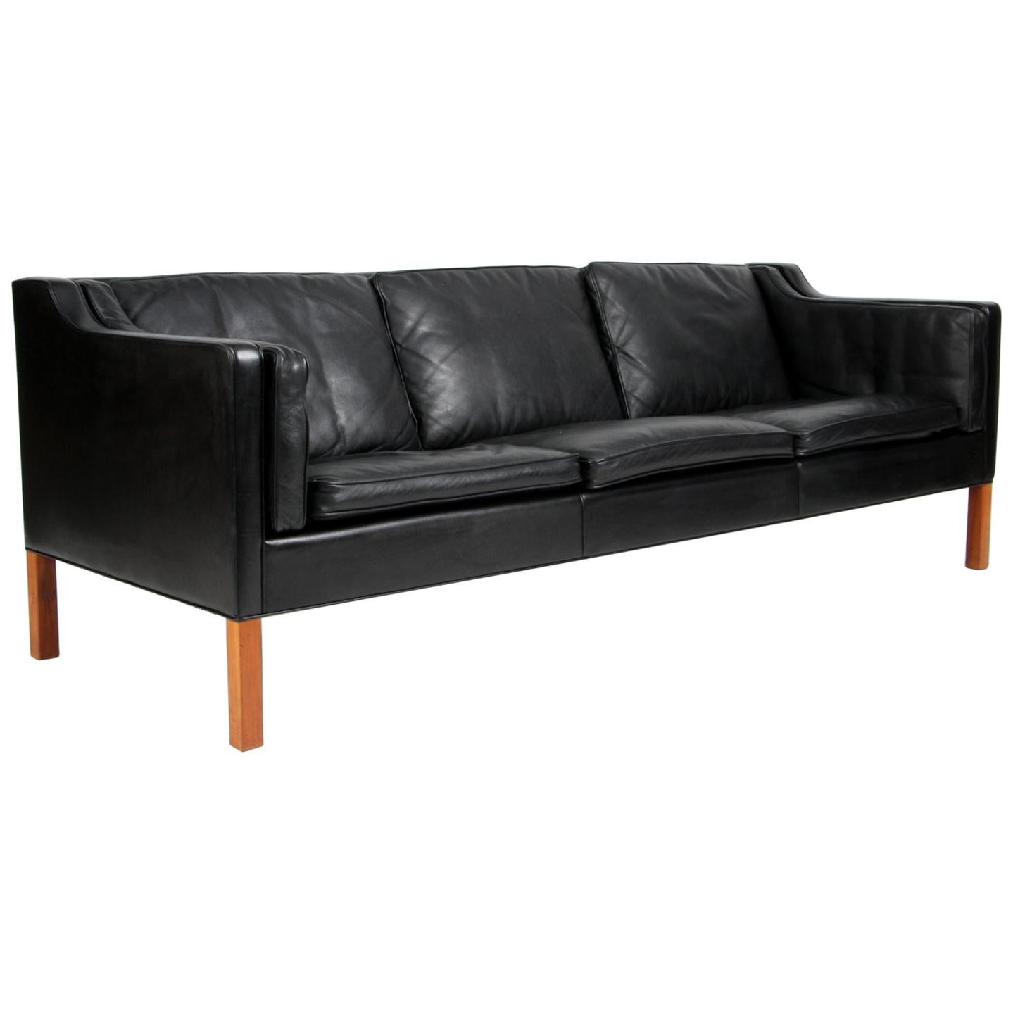 Børge Mogensen Three-Seat Sofa, Model 2213, Original Black Leather