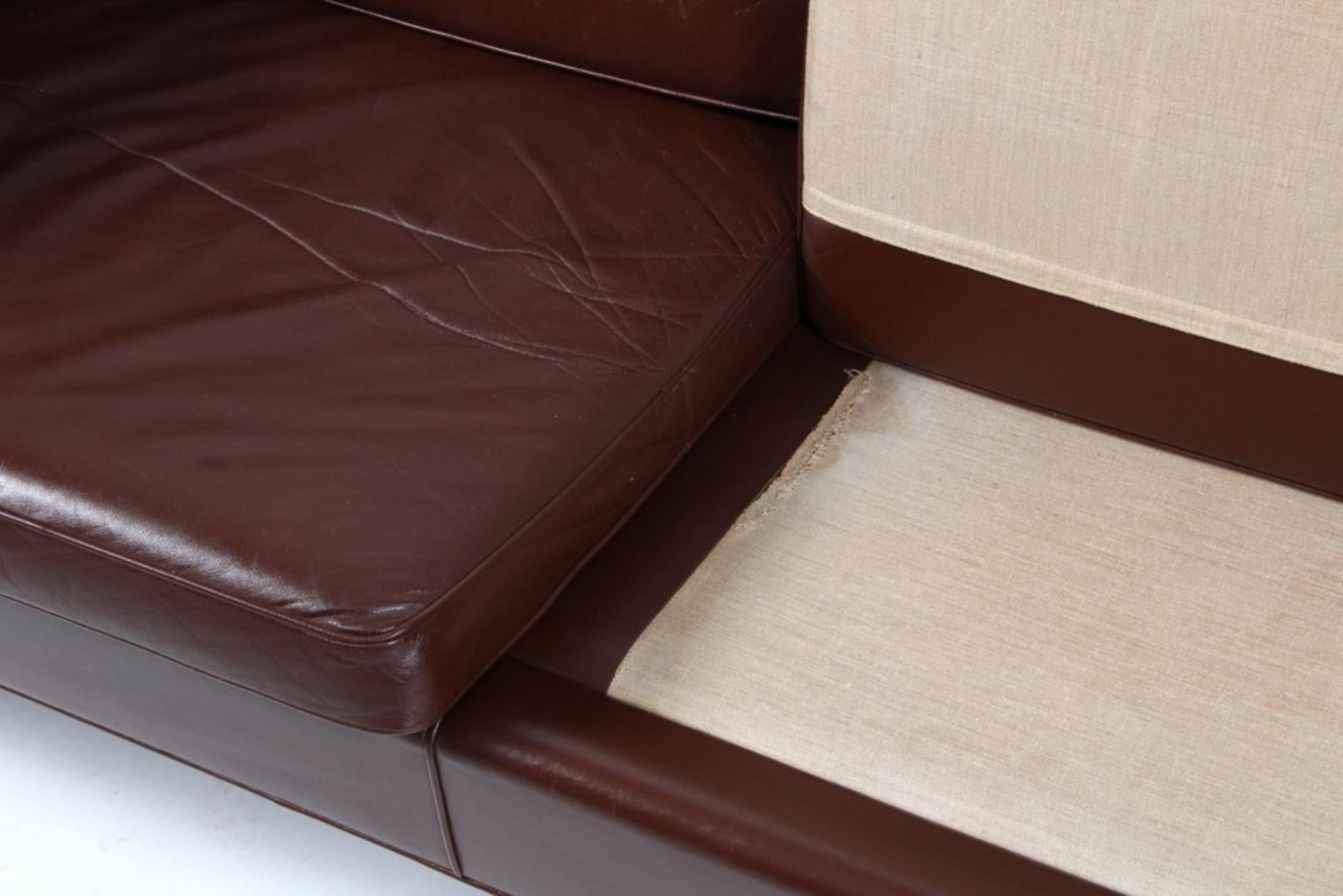 Børge Mogensen Three-Seat Sofa, Model 2213, Original Brown Leather 1