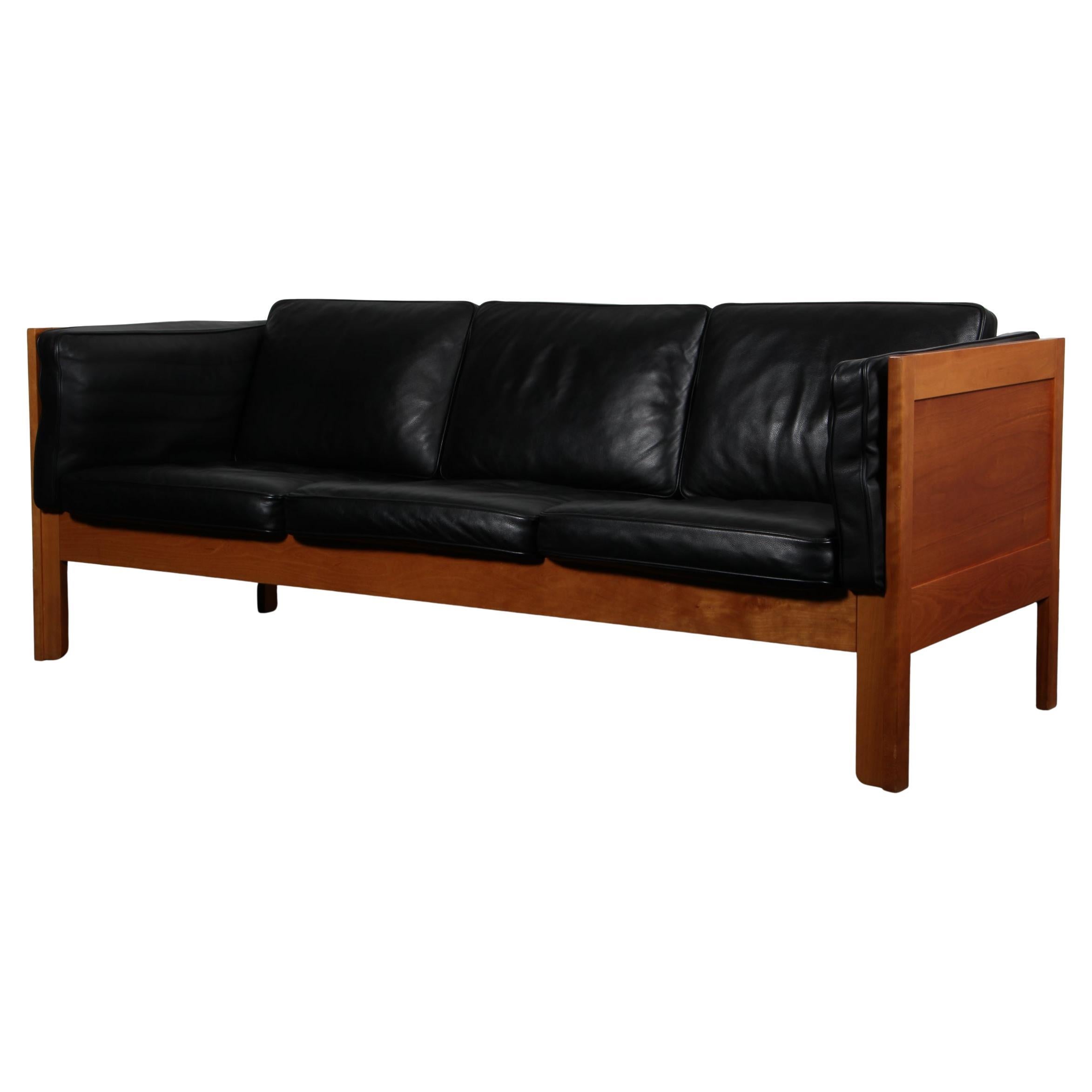 Canapé trois places Børge Mogensen, modèle 2343