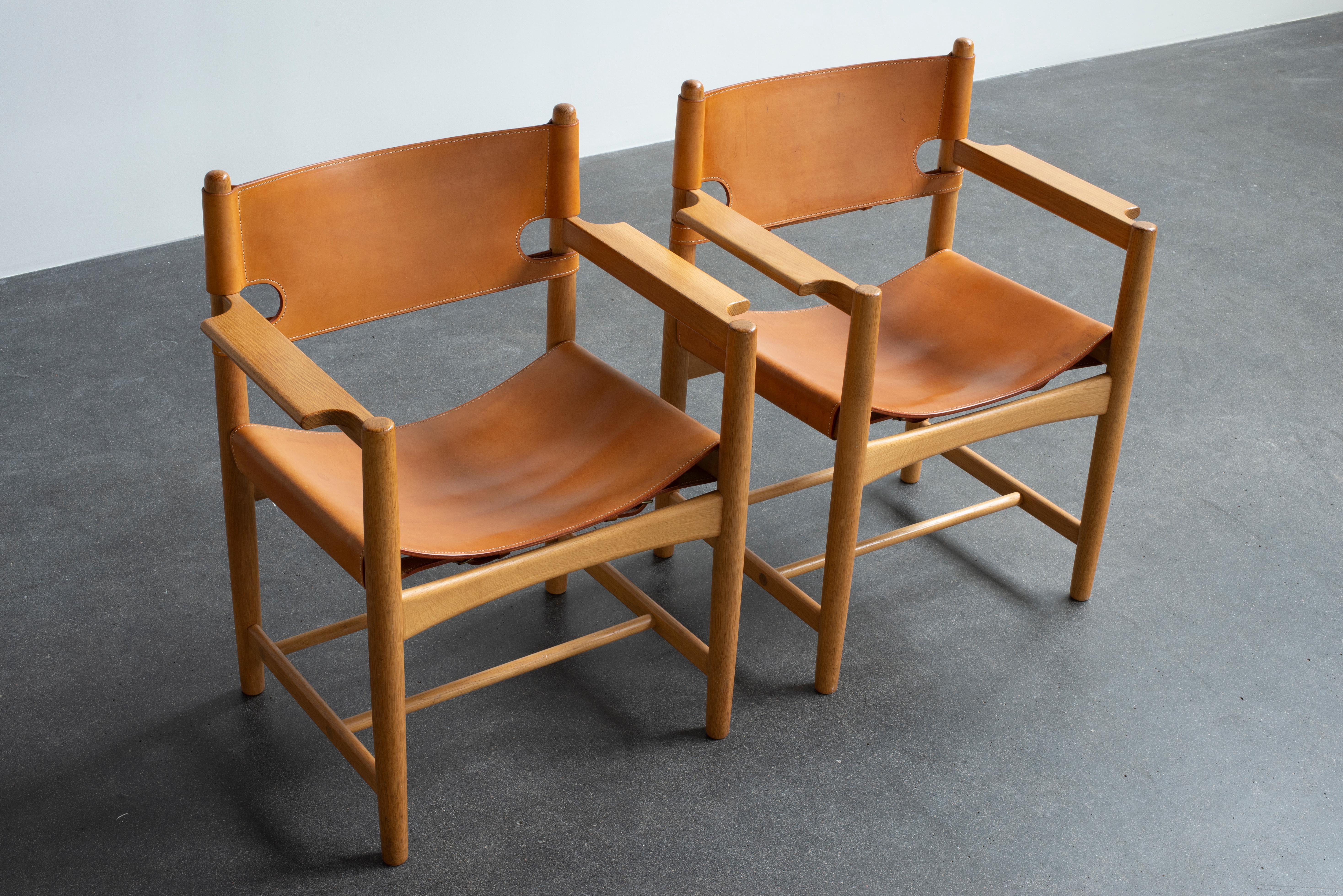 Cuir Børge Mogensen Deux fauteuils pour Fredericia Furniture en vente