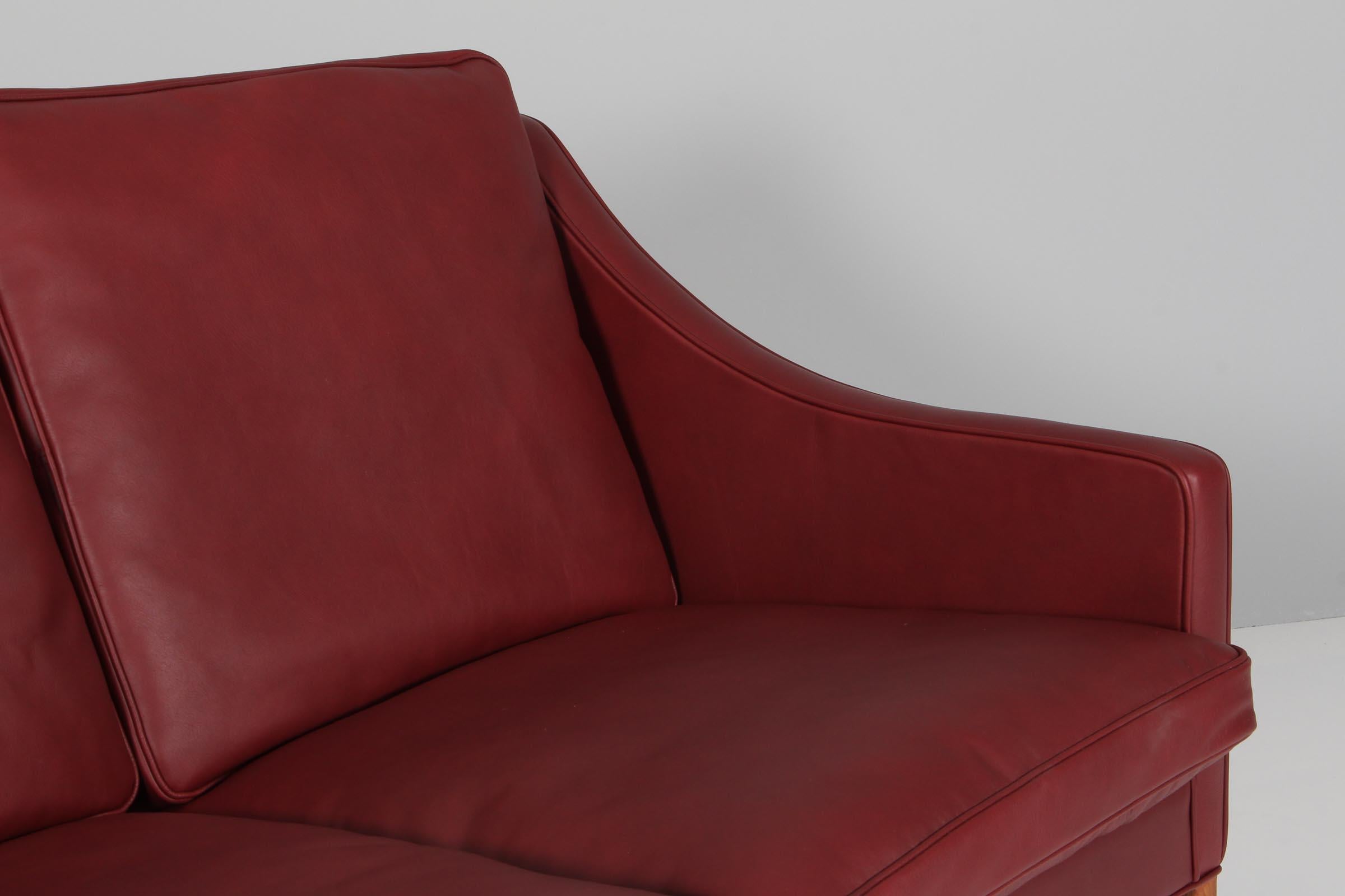 Zweisitziges Sofa 