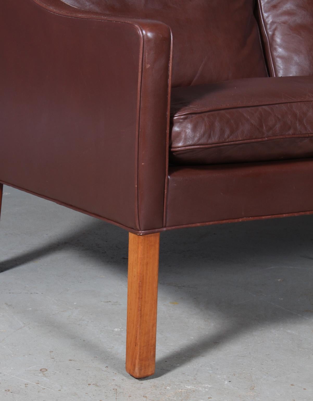 Scandinavian Modern Børge Mogensen Two-Seat Sofa, Model 2208, Original brown Leather