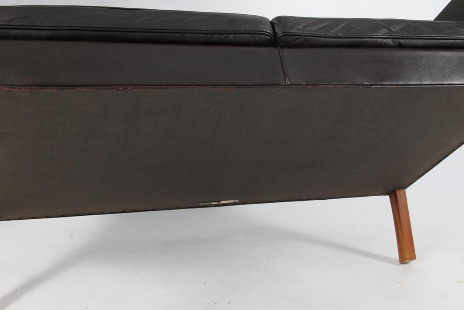 Børge Mogensen Two-Seat Sofa, Model 2208, Original Dark Brown Leather 3