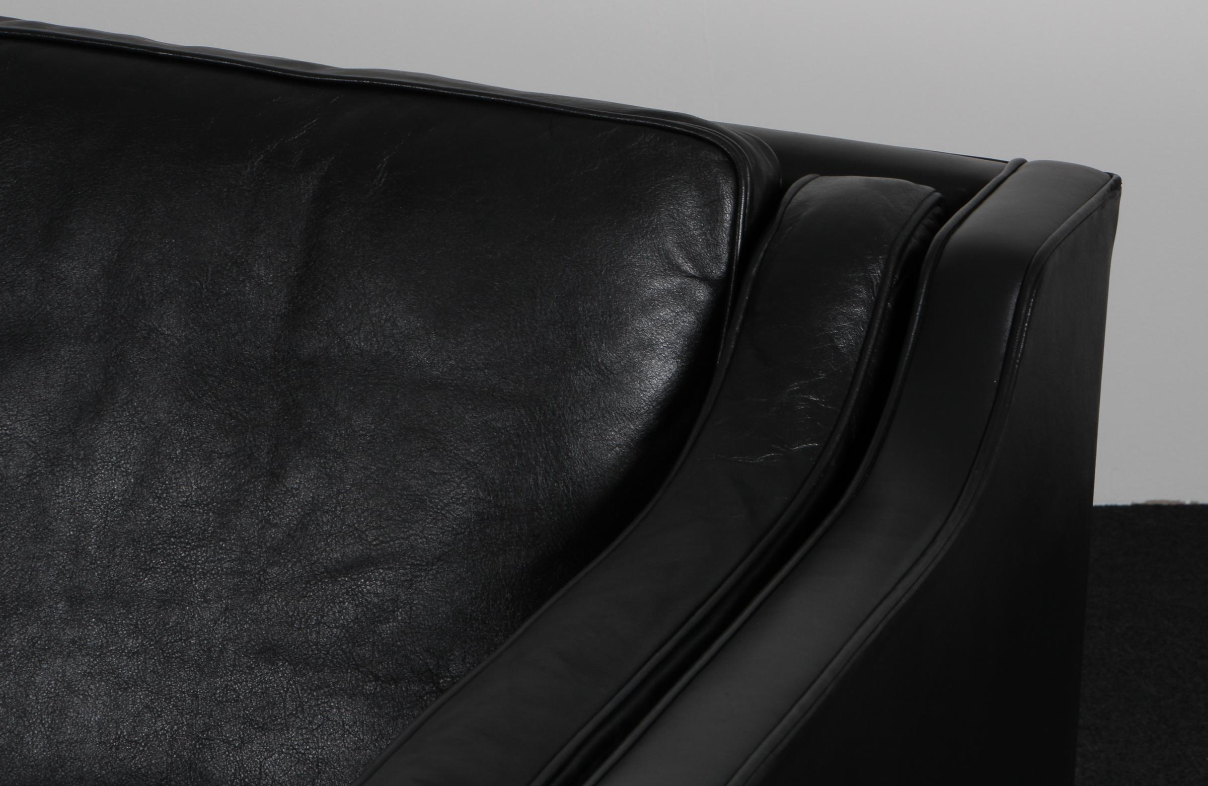 Scandinavian Modern Børge Mogensen Two-Seat Sofa, model 2212 For Sale