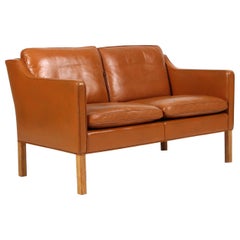 Børge Mogensen Two-Seat Sofa, Model 2322, Original Cognac Leather and Oak