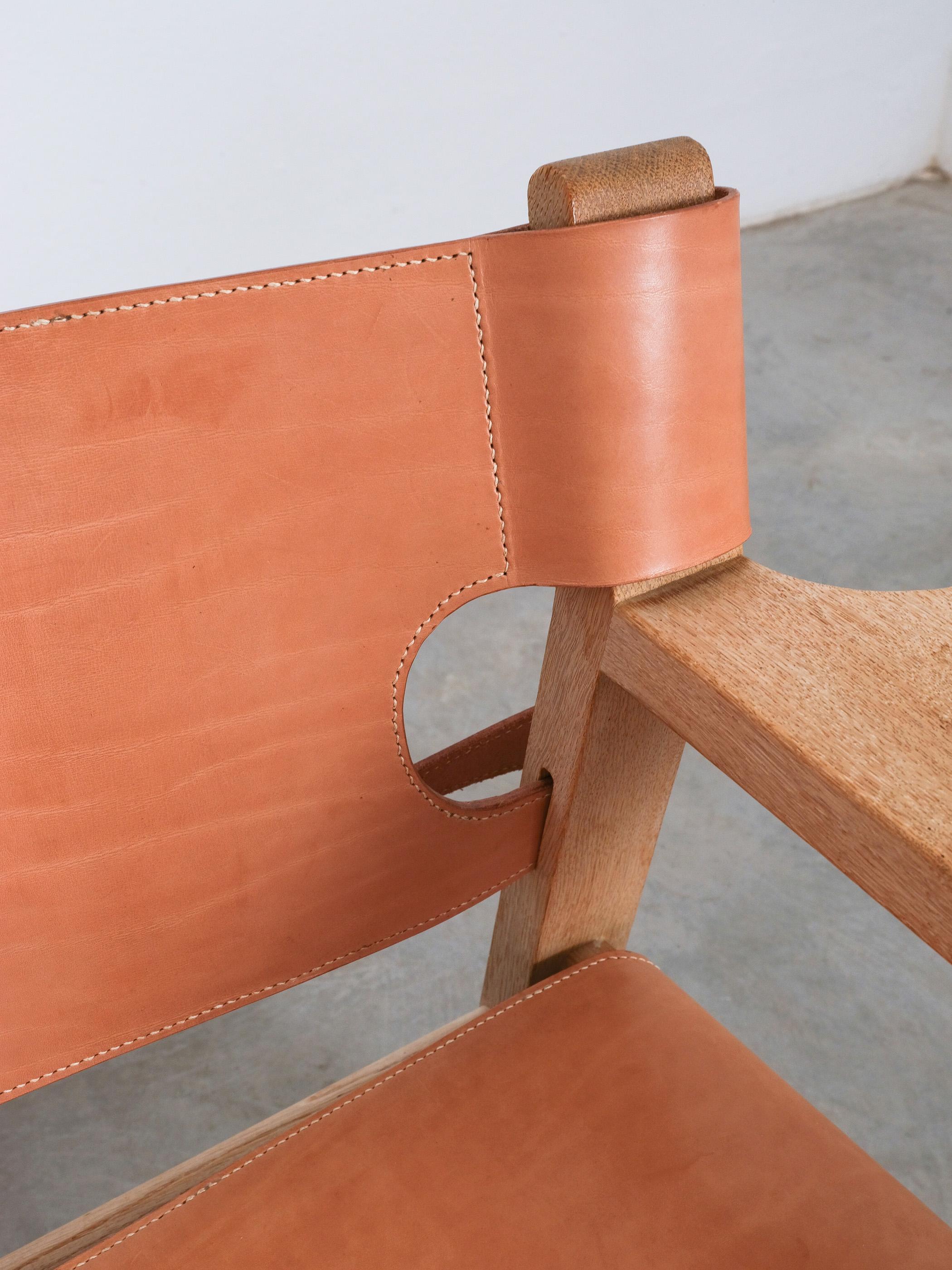 Børge Mogensen Vintage Pair of Spanish Chairs Oak Leather, Denmark, 1960s For Sale 3