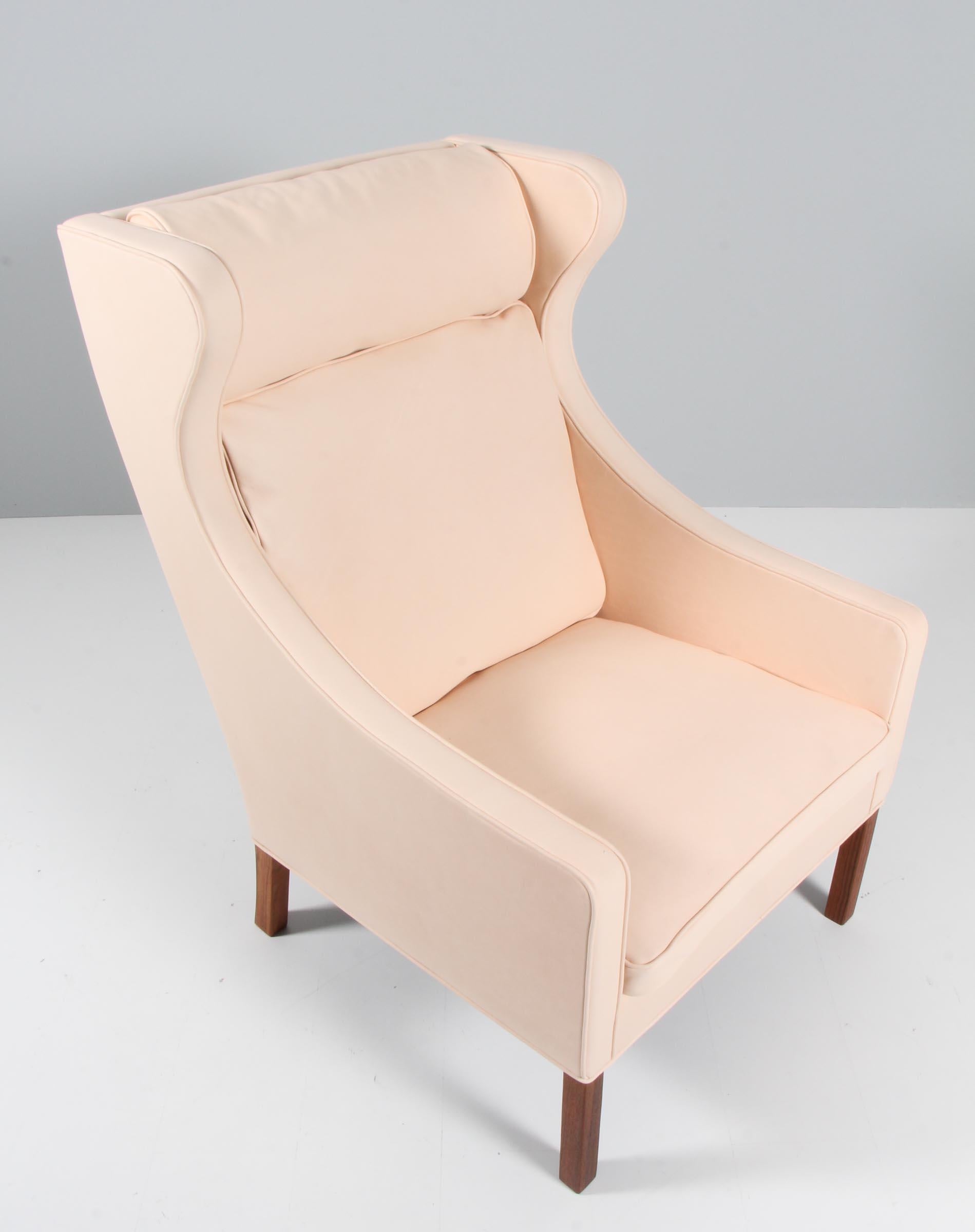 Mid-20th Century Børge Mogensen Wingback Chair with Ottoman, Nature Leather For Sale