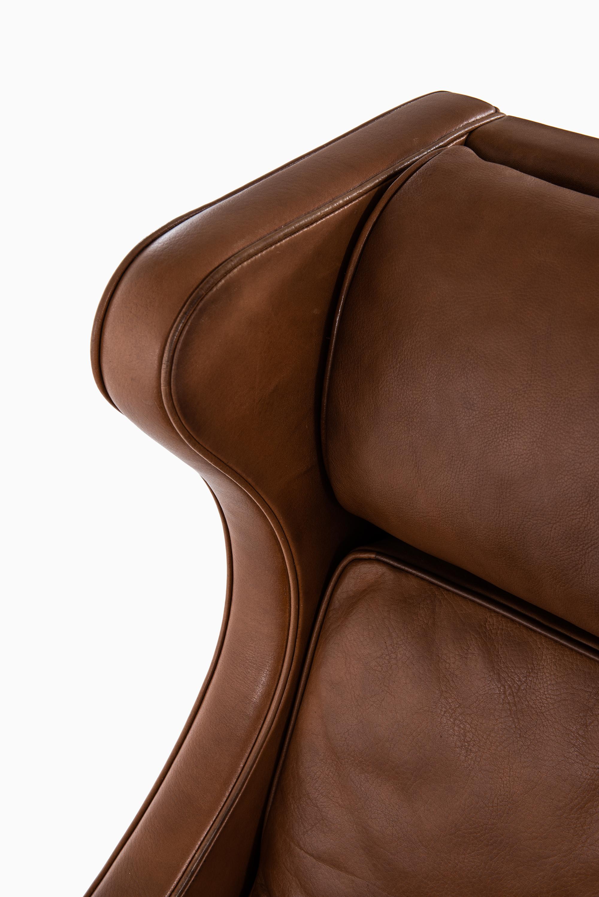 Mid-20th Century Børge Mogensen Wingback Easy Chair Model 2204 with Stool Model 2202
