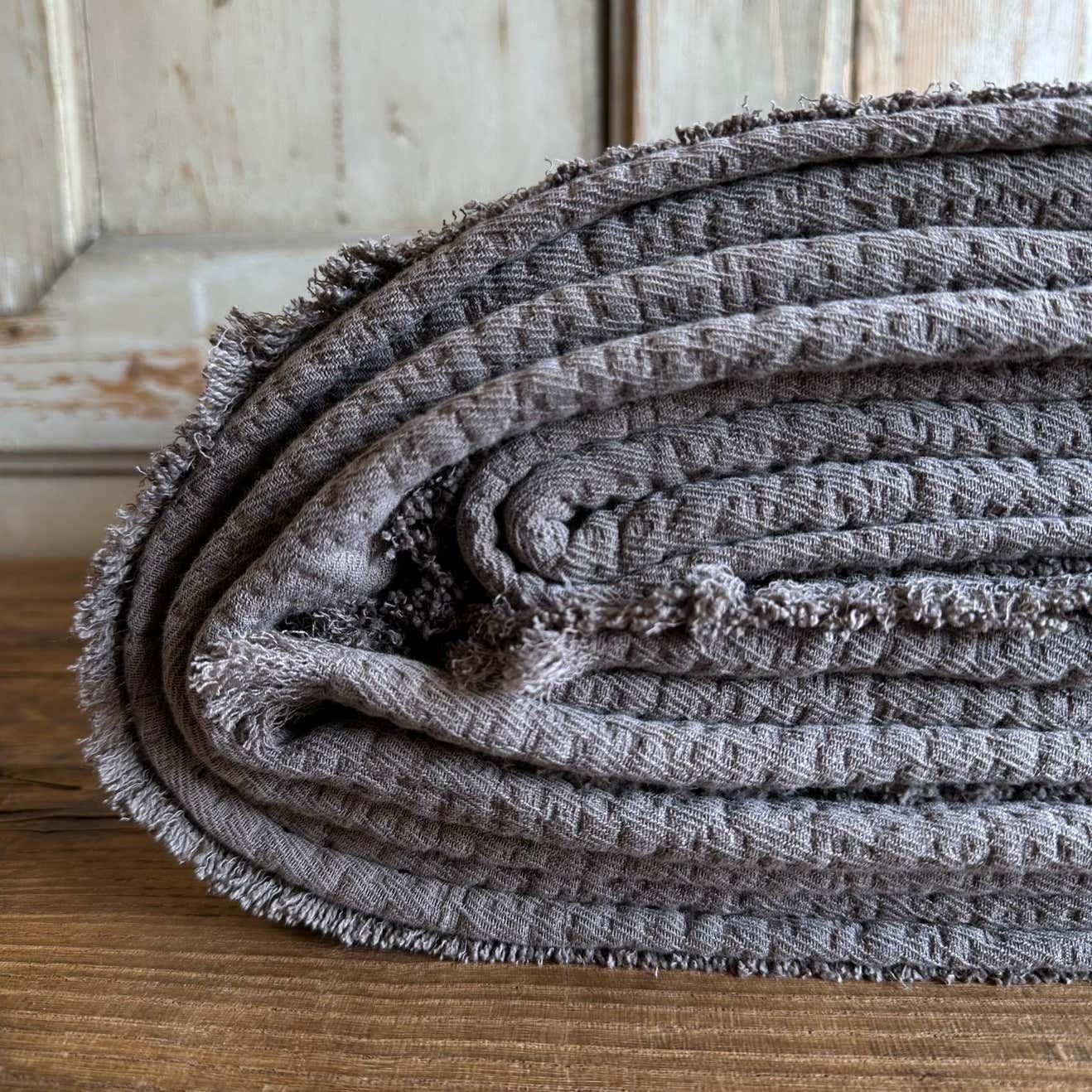 Bria Matelasse Throw also available in Queen/King Coverlet
Beautiful Cotton Coverlet in a Muted or deep hue will add a luxurious softness to your bed. Available in bed sizes and throws.
These are our favorite new coverlets due to their softness.