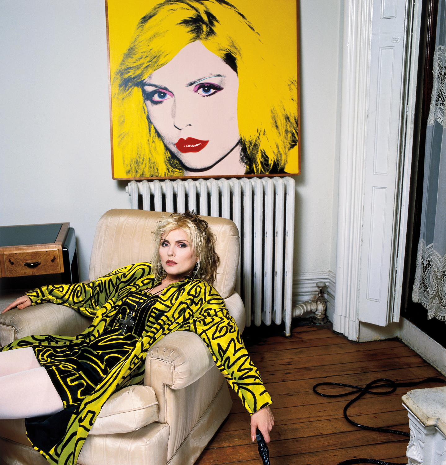 Brian Aris Portrait Photograph - Debbie Harry New York apartment