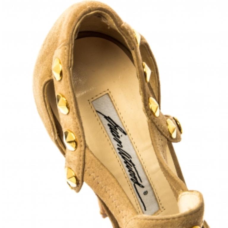 Brian Atwood Beige Cut Out Studded Suede Peep Toe Platform Sandals Size 37 Pour femmes en vente