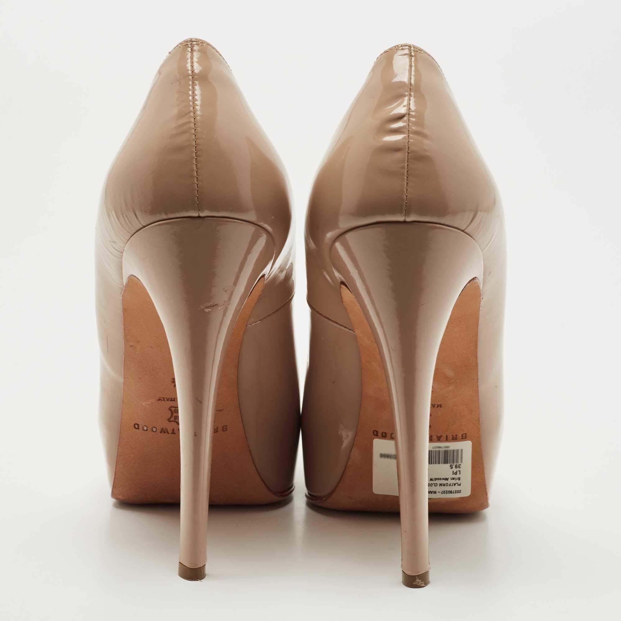 Brian Atwood Beige Patent Leather Platform Pumps Size 39.5 For Sale 1