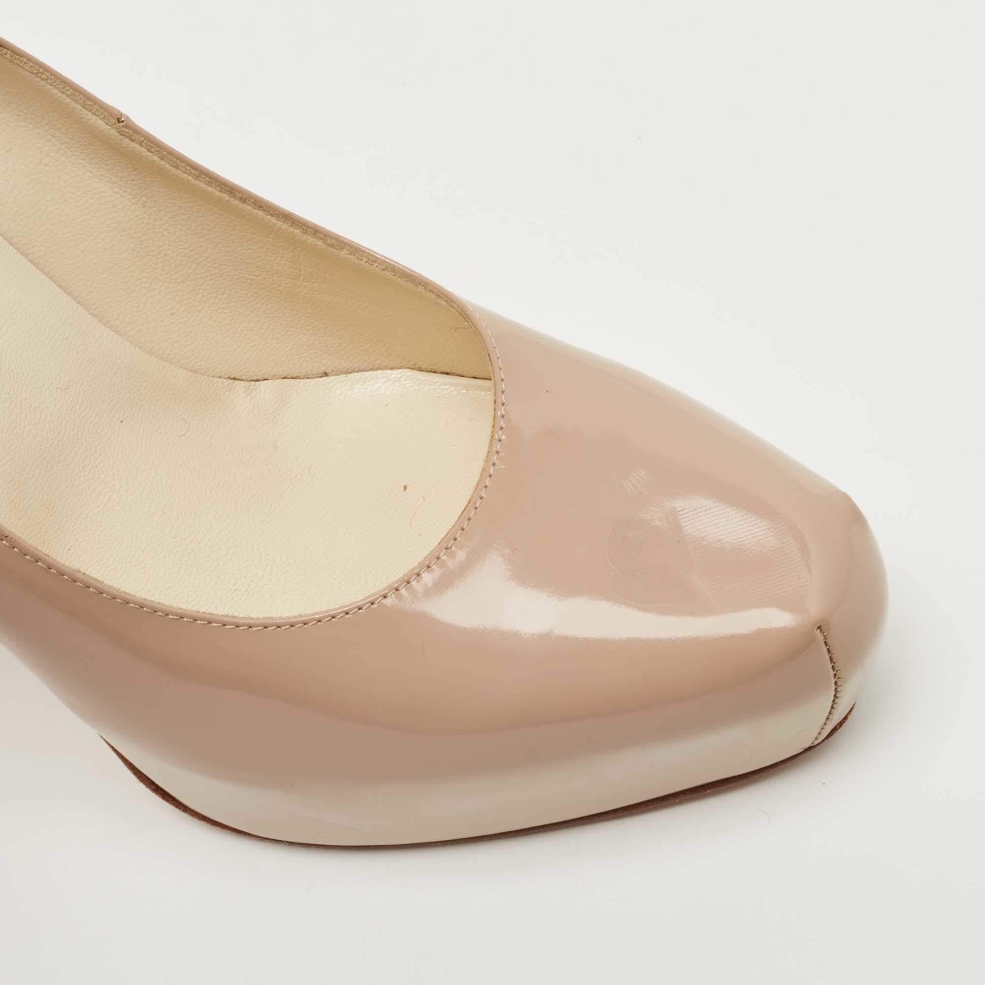 Brian Atwood Beige Patent Leather Platform Pumps Size 39.5 For Sale 3