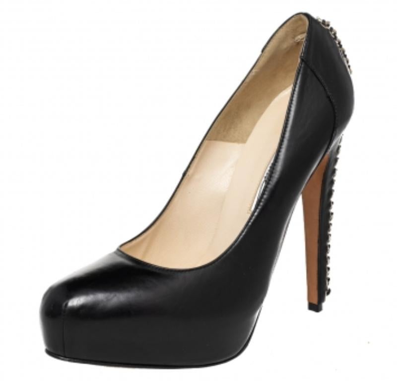 Brian Atwood Schwarze Plateau Pumps mit Kette und Absatz aus Leder Größe 39,5 3