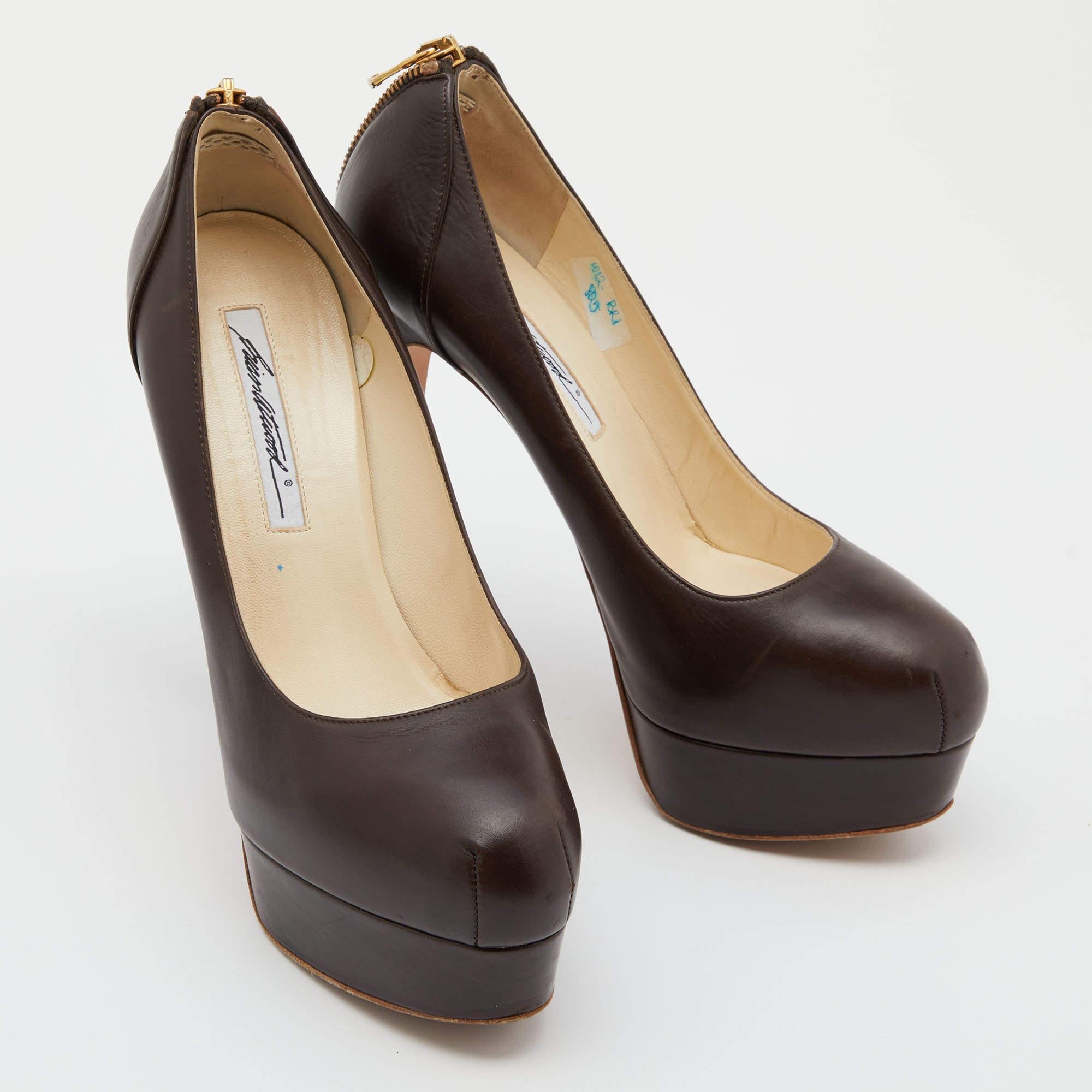 Brian Atwood Brown Leather Chain Heel Platform Pumps Size 38.5 In Good Condition For Sale In Dubai, Al Qouz 2