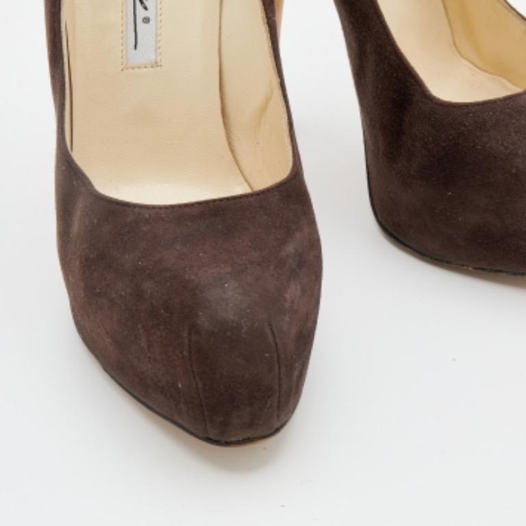 De las mujeres Brian Atwood Bombas de plataforma de ante marrón 38 en venta