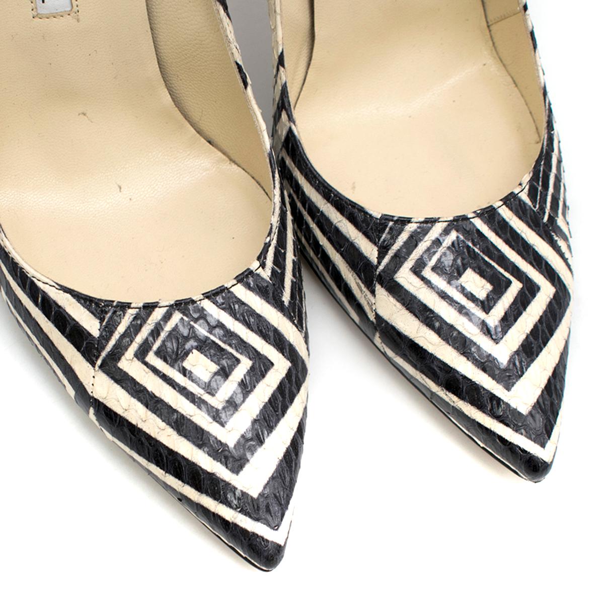 Brian Atwood Geometric Snake Skin Leather Pumps	39 (IT) In Good Condition For Sale In London, GB