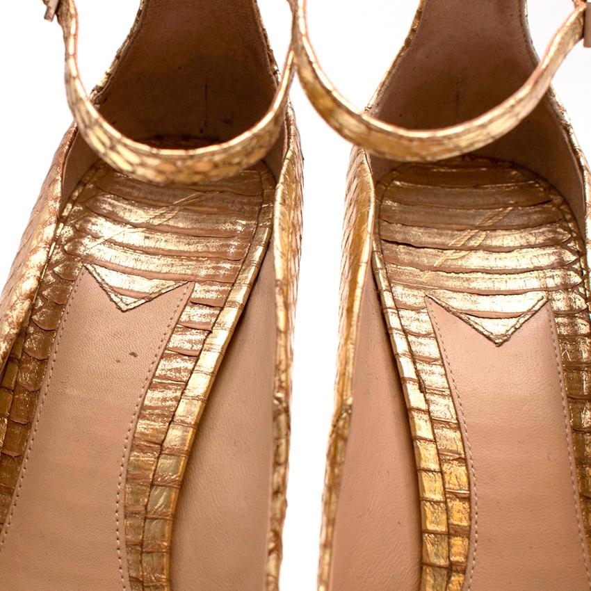Brian Atwood Gold Snakeskin Embossed Open Toe Sandals - Size 41 In Excellent Condition In London, GB