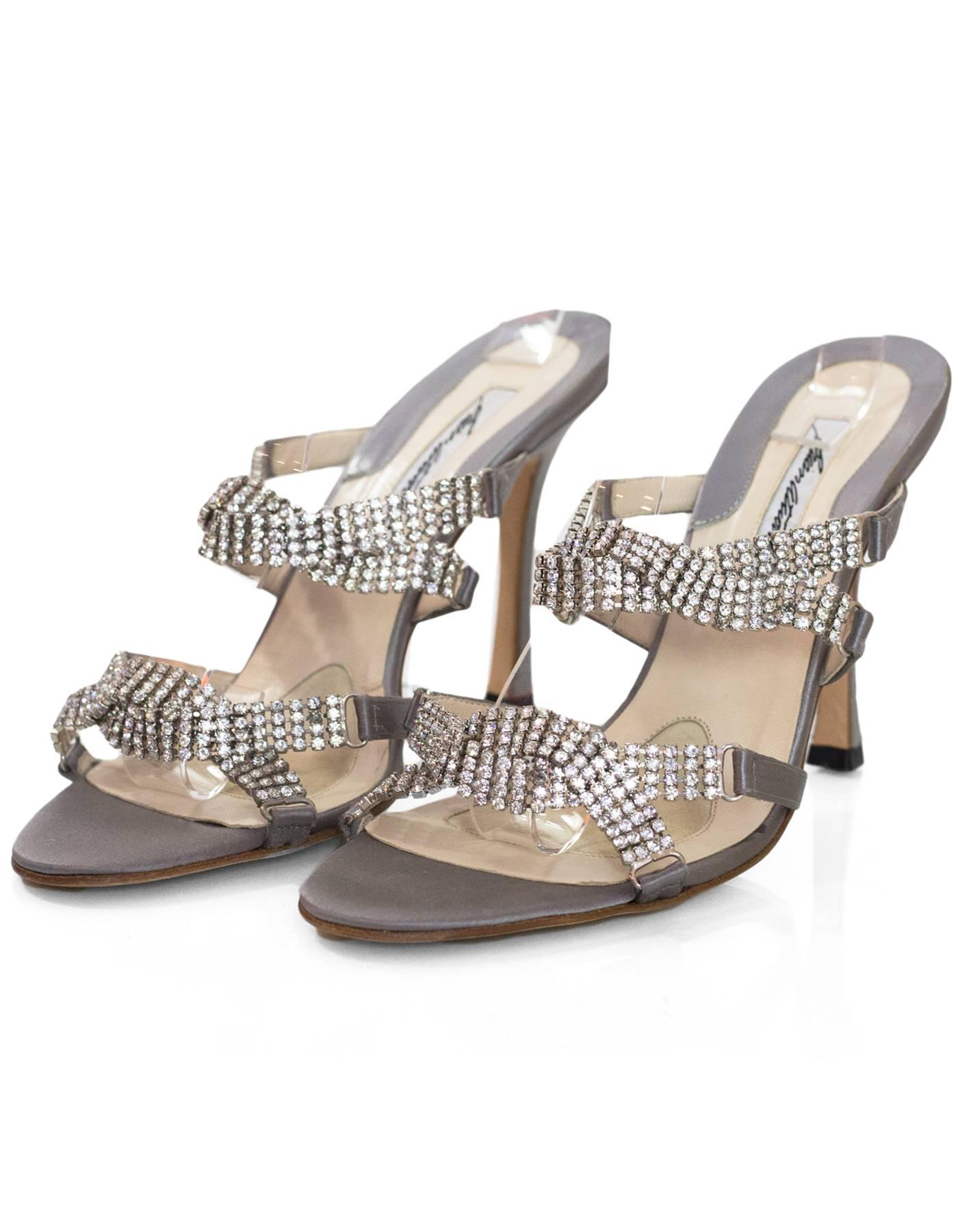 Brian Atwood Grey Satin & Pave Crystal Sandals Sz 39 NEW

Made In: Italy
Color: Grey
Materials: Satin, crystal
Closure/Opening: Slide on
Sole Stamp: Brian Atwood vero cuoio made in Italy 39
Overall Condition: Excellent pre-owned condition - NEW,