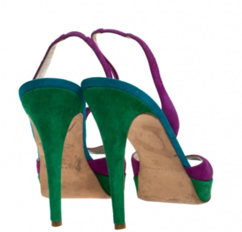 Brian Atwood Multicolor Wildleder Peep Toe Slingback Plateausandalen Größe 39,5 (Schwarz) im Angebot