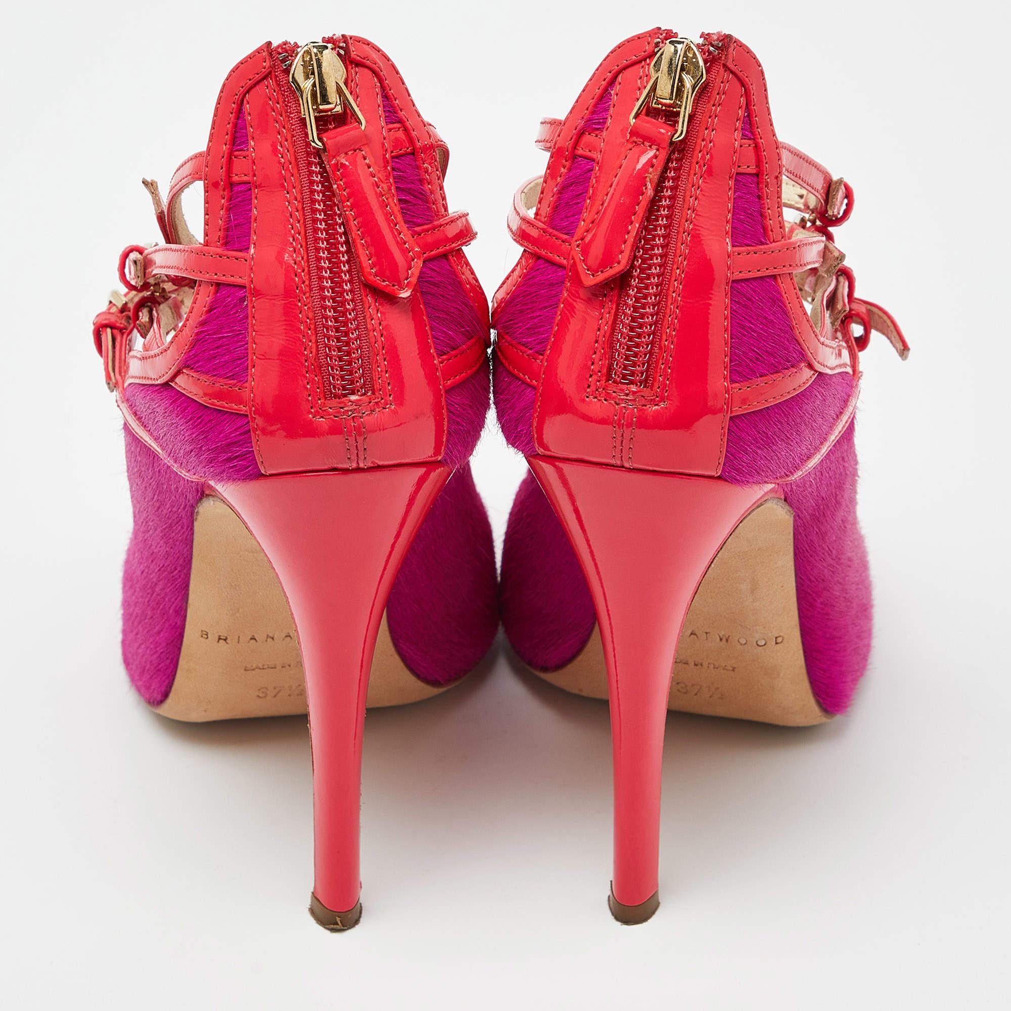 Donna Brian Atwood Pumps in pelle di vitello e vernice rosa misura 37,5 in vendita
