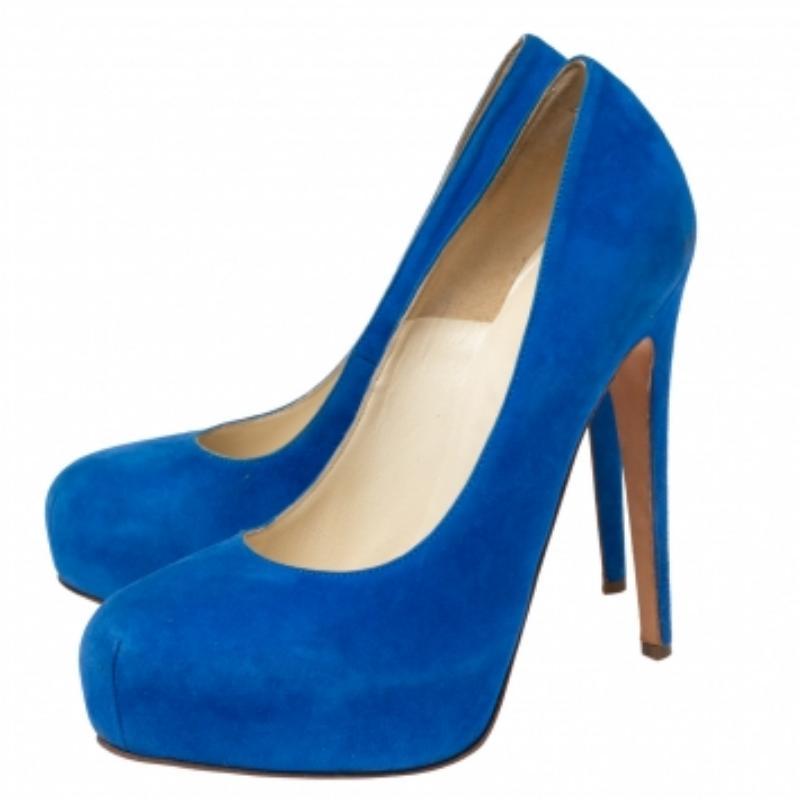 Brian Atwood Escarpins à plateforme Maniac bleu roi taille 38,5 Bon état - En vente à Dubai, Al Qouz 2