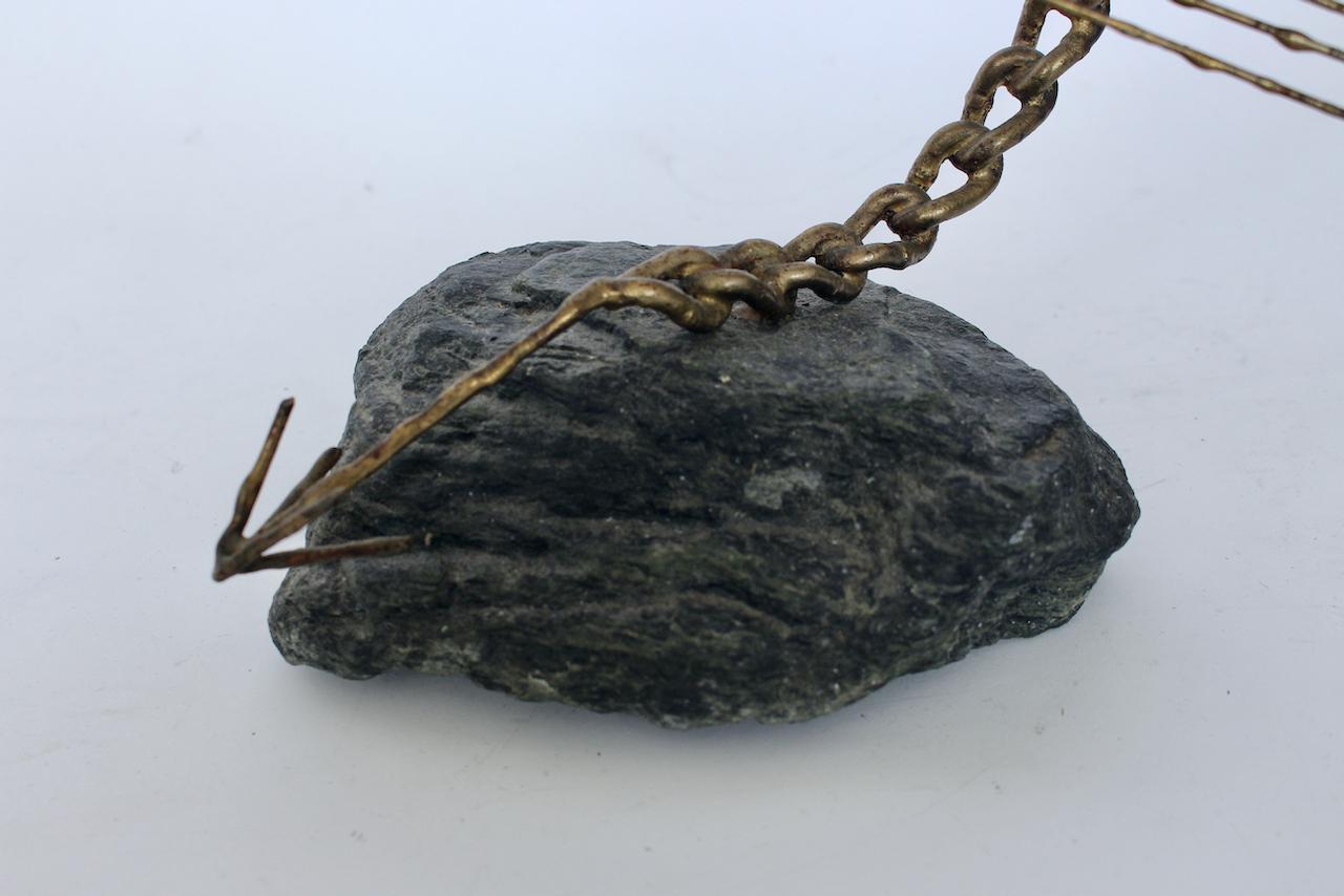 Scultura da tavolo con mongolfiera di Brian Bijan in rame, ottone e pietra in vendita 5