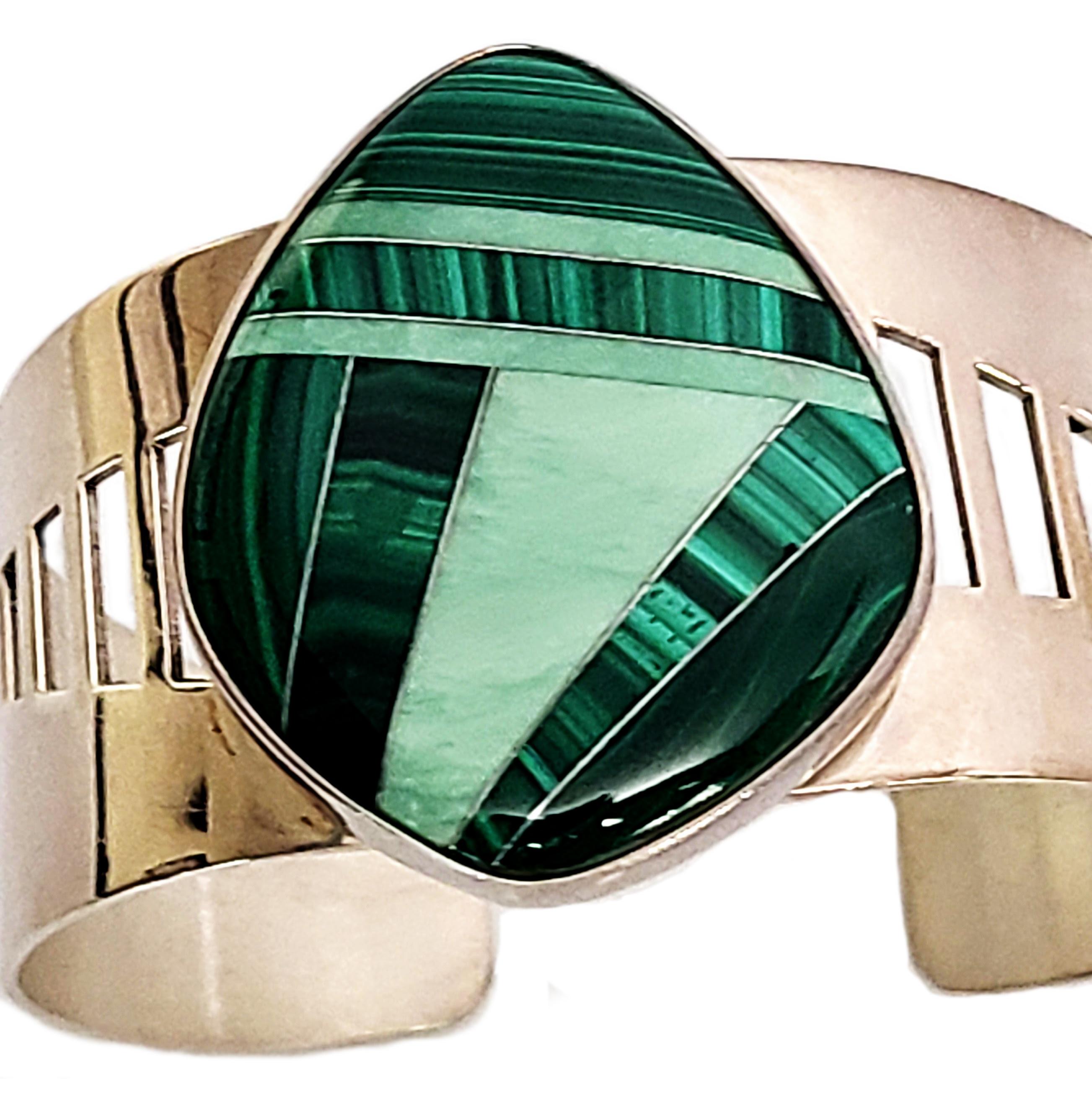 Manschettenarmband aus Sterlingsilber mit Malachit-Intarsien von Brian Bruce 2