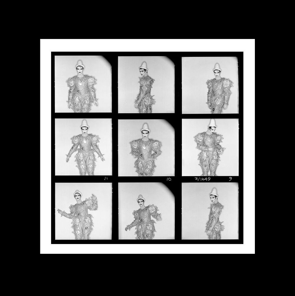 Brian Duffy Portrait Photograph – David Bowie Scary Monsters Clown Contact Sheet von Duffy