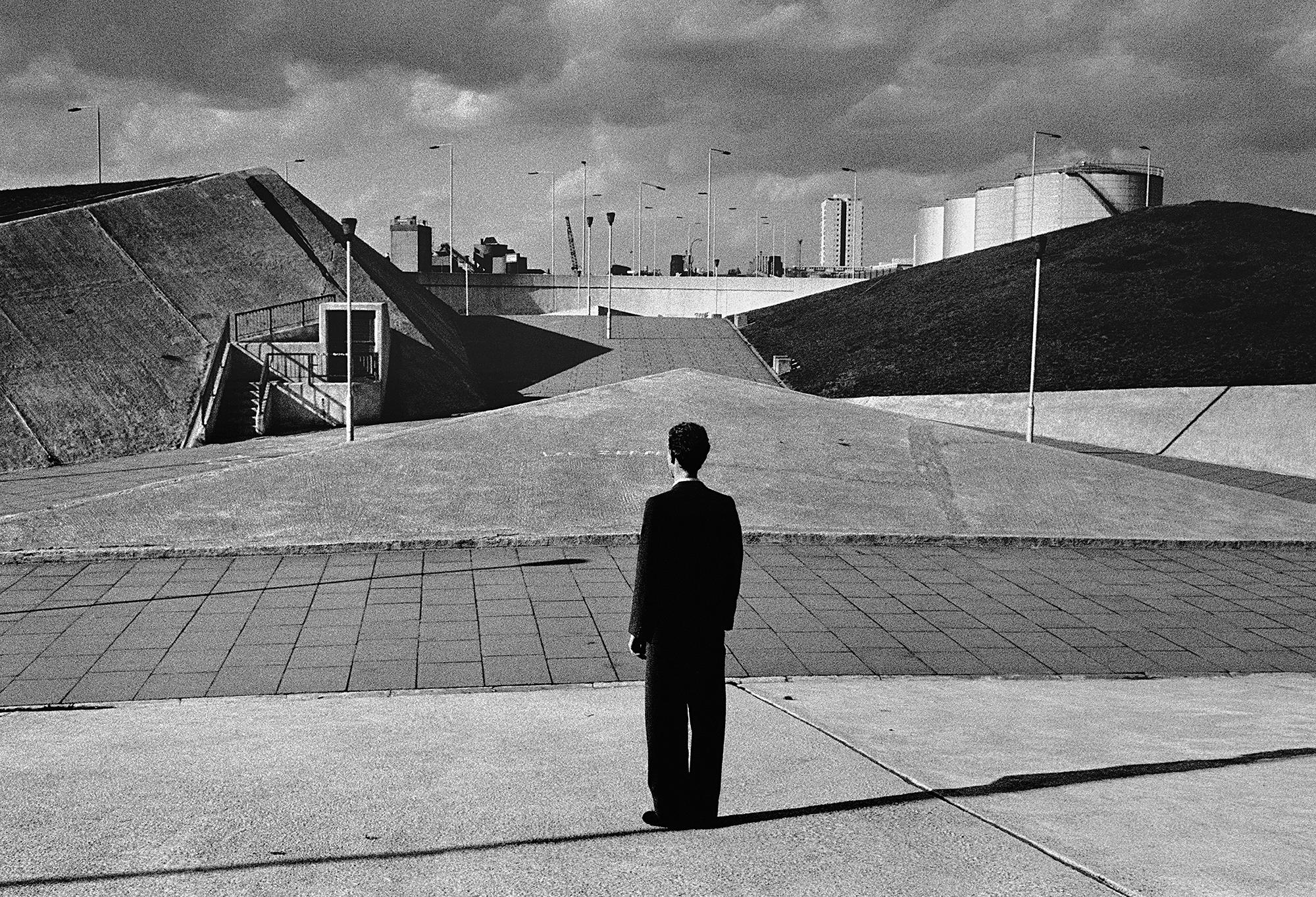 Isola del traffico, "Wandsworth Roundabout", Londra, (Stampa firmata)