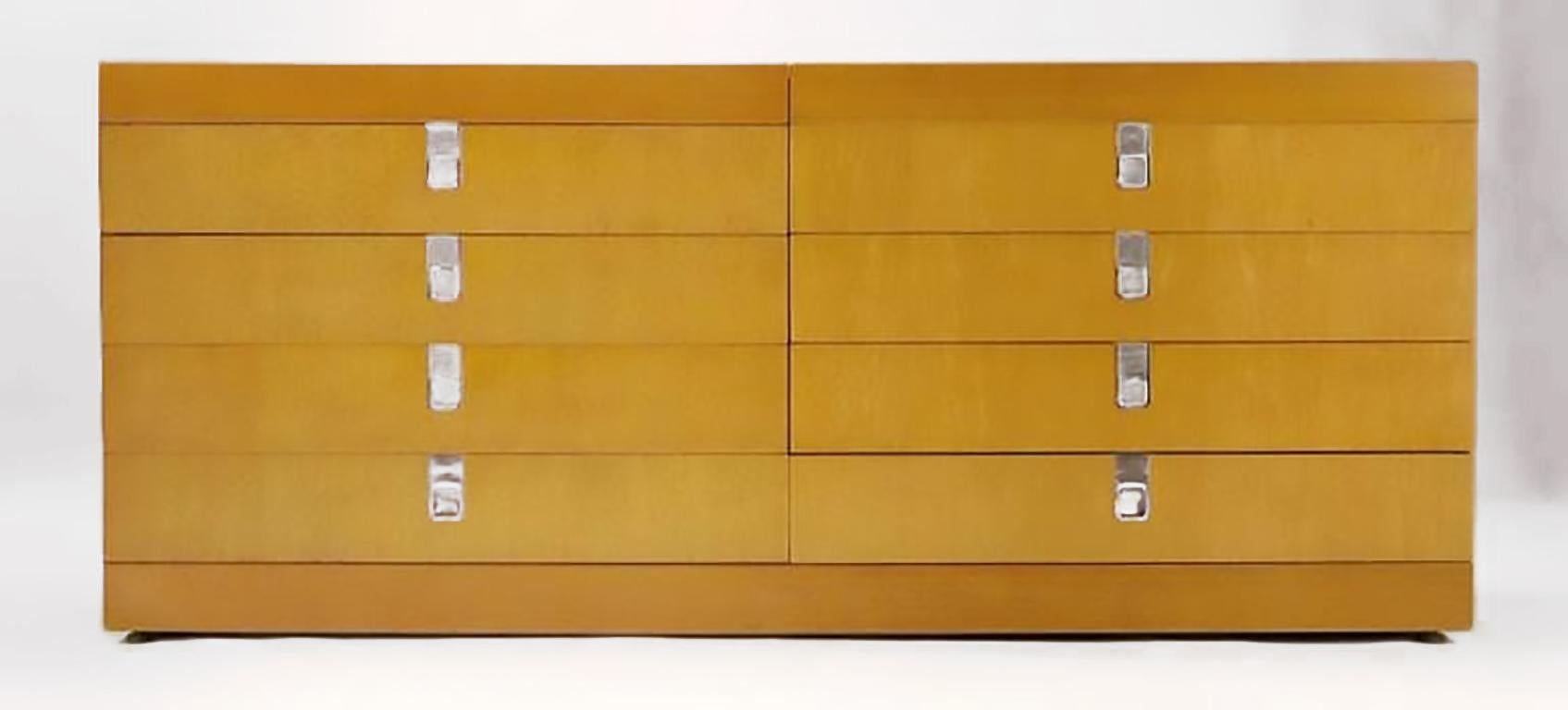 Américain Brian Palmer for Baker Cabinet modulaire à trois pièces en érable piqué en vente