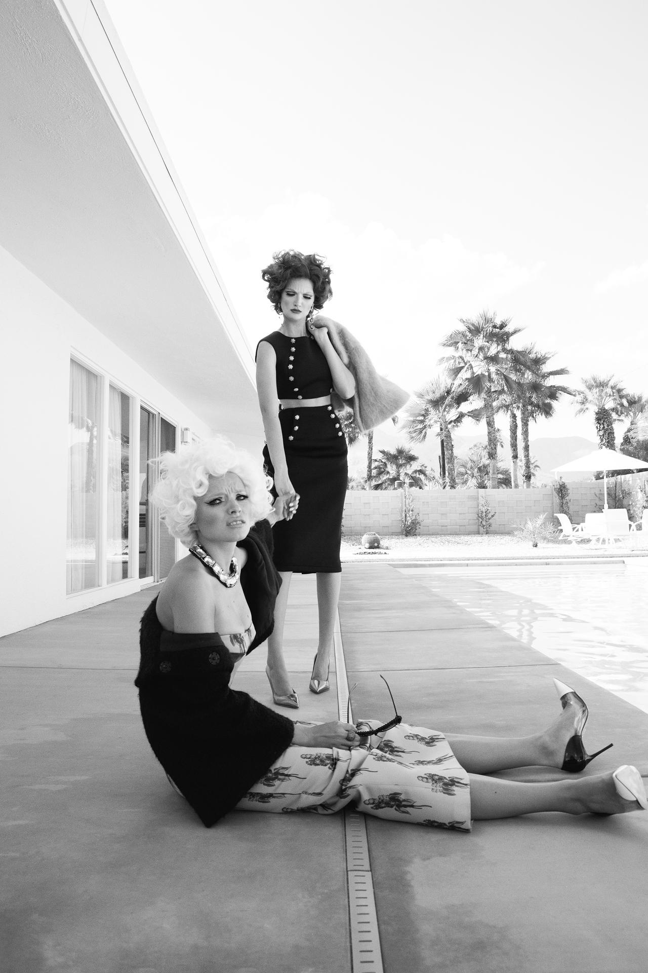 “Make Me” Photography 36" x 24" inch Edition of 1/7 by Brian Ziff 

Giclee (Archival Ink) Print on Canson Platine Fibre Rag
Not framed. 
Signed and numbered by the artist
Comes with COA issued by the artist

American Dreams - "Park Drive" series