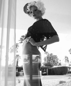 "Inside Out 1" Fotografia in bianco e nero 24" x 36" in Ed. di 7 di Brian Ziff