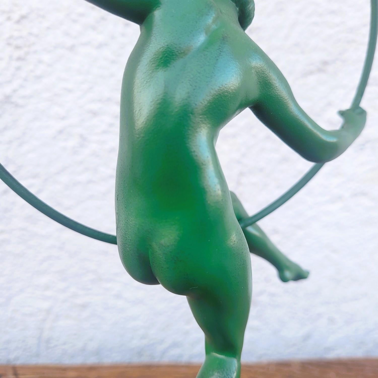 Briand, Hoop Dancer, Art Deco Sculpture, 20th Century in vendita 4