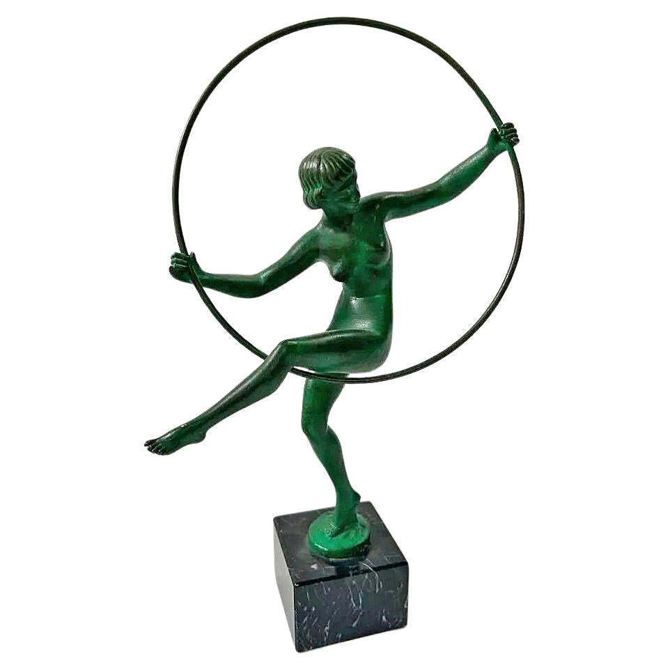 BRIAND, Edizione Le Verrier, Ballerina con cerchio, scultura in ghisa in vendita