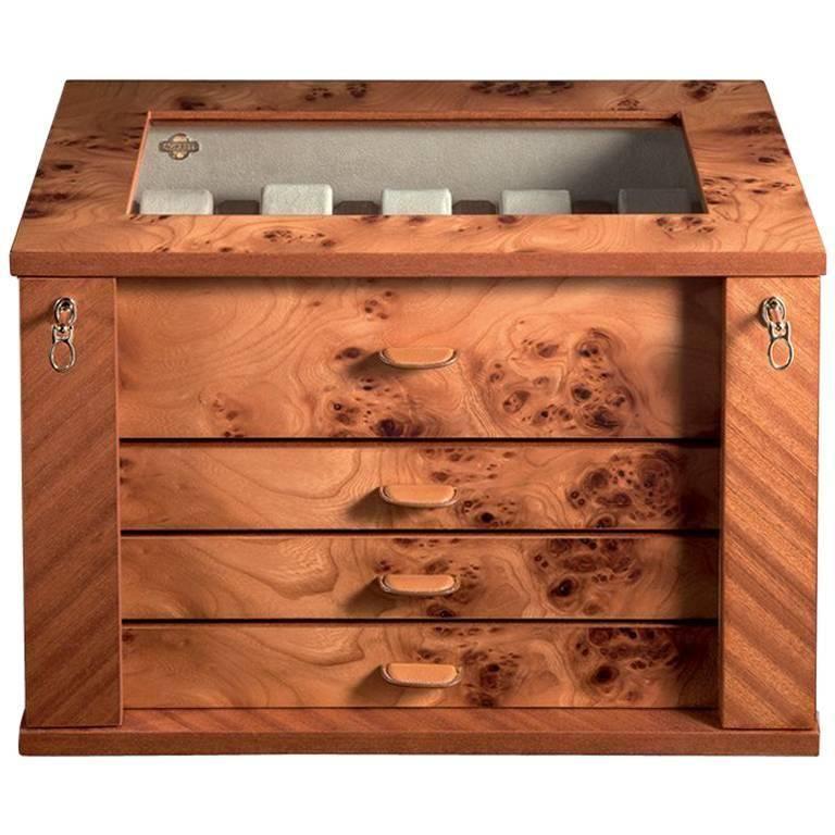 Briar Locking Chest for 28 Watches by Agresti For Sale at 1stDibs