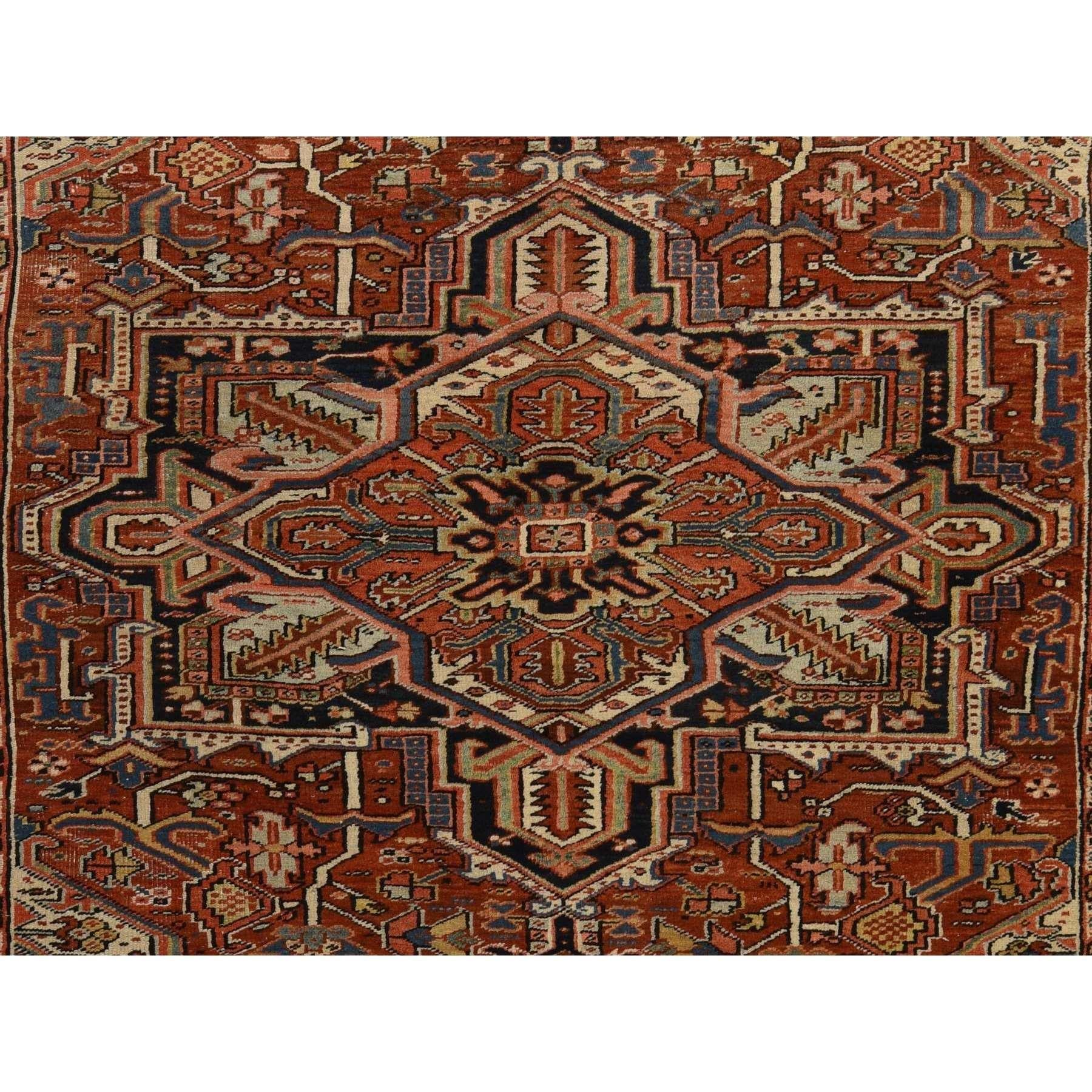 Rojo Ladrillo Antiguo Persa Heriz Buen Estado Alfombra de Lana Anudada a Mano en venta 1