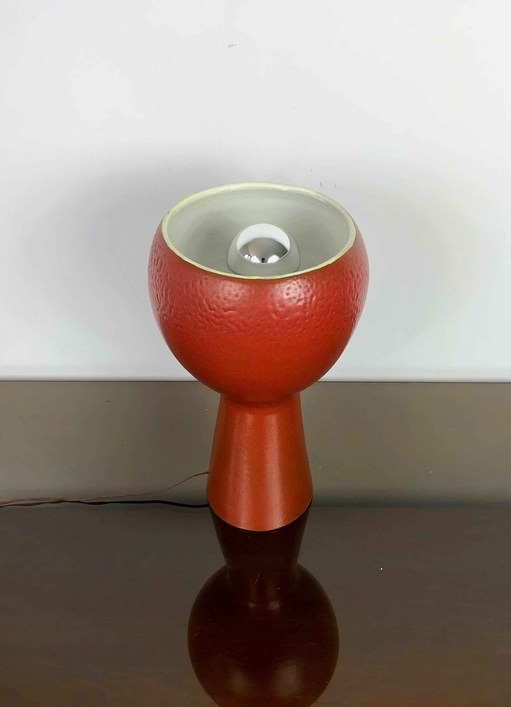 Brick Red Ceramic Table Lamp Cup Shape, Italy, 1960s For Sale 3