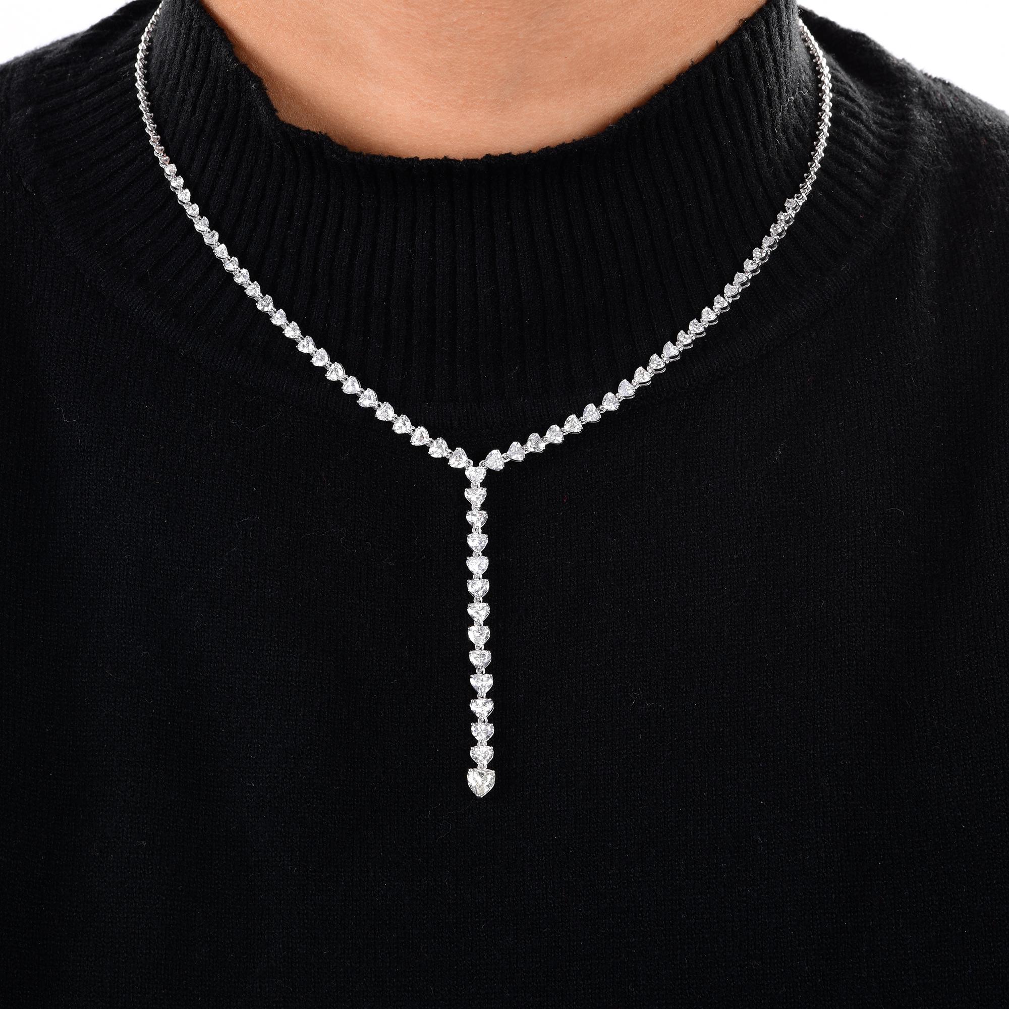 Collana da sposa a forma di Y con diamanti naturali da 6,84 carati SI/H in oro bianco 18 carati
Questa collana è caratterizzata da una linea continua di diamanti scintillanti a forma di cuore, disposti delicatamente lungo la catena e che scendono a
