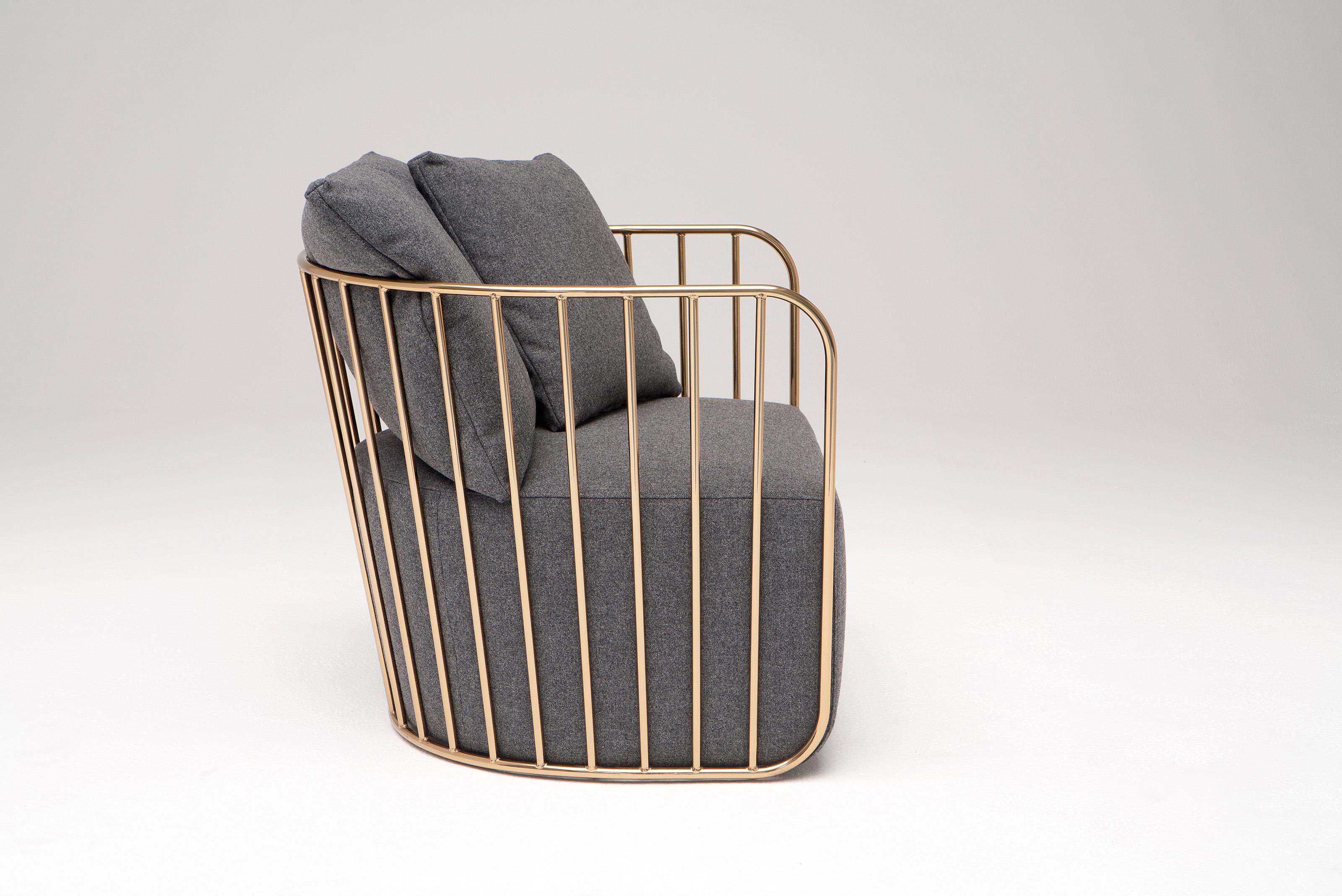 Sillón Velo de Novia de Phase Design, latón ahumado Latón en venta
