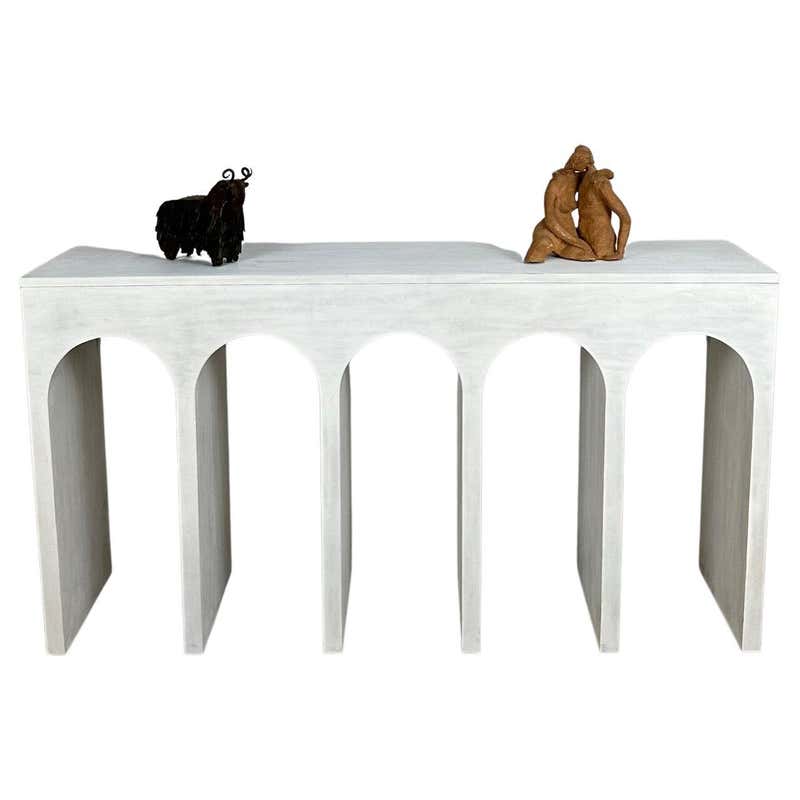 Contemporary Ribbed Console Table For Sale at 1stDibs
