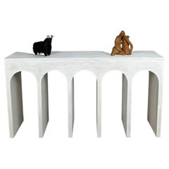 Bridge Console in White